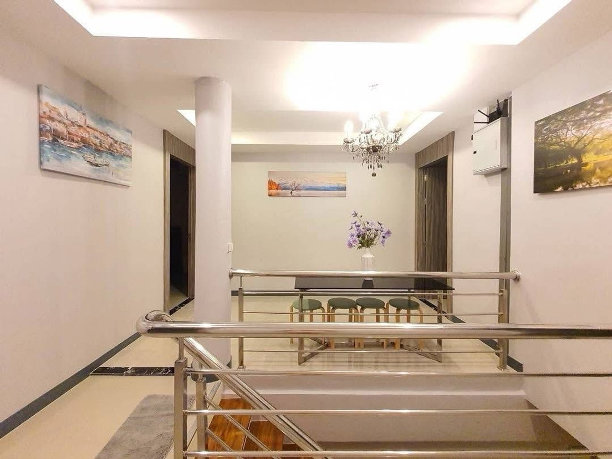 ขายพัทยา บางแสน ชลบุรี สัตหีบ : Pool Villa with 3 stories For Sale !!! South Pattaya 