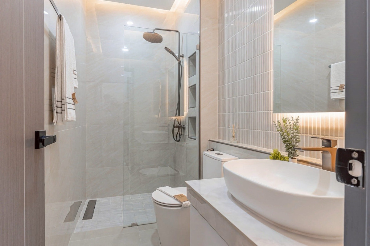 ขายพัทยา บางแสน ชลบุรี สัตหีบ : บ้านเดี่ยว ชั้นเดียว พร้อมสระว่ายน้ำ รวมเฟอร์นิเจอร์เครื่องใช้ไฟฟ้าแต่งครบ 