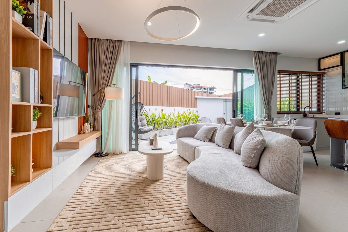 ขายพัทยา บางแสน ชลบุรี สัตหีบ : บ้านเดี่ยว ชั้นเดียว พร้อมสระว่ายน้ำ รวมเฟอร์นิเจอร์เครื่องใช้ไฟฟ้าแต่งครบ 