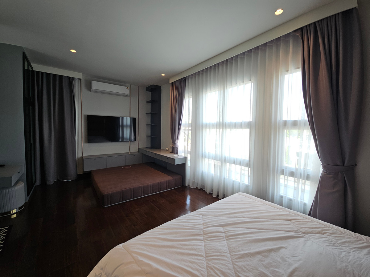 HouseLadkrabang, Suwannaphum Airport : For rent: Perfect Masterpiece Sukhumvit 77 (137 sq m.) 4 bedrooms, 6 bathrooms, next to Robinson Lat Krabang.