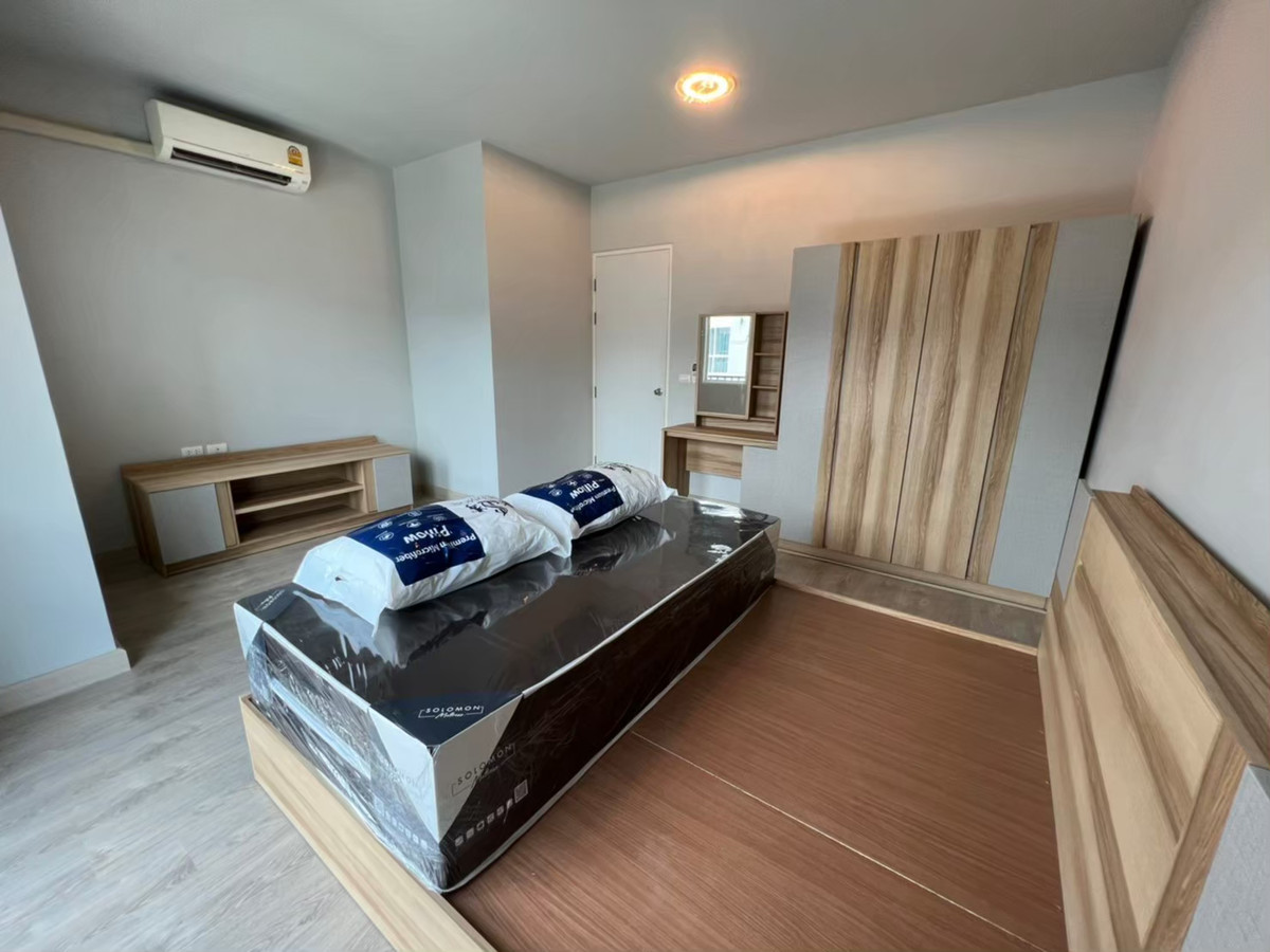 For RentTownhomePhutthamonthon, Salaya : Townhome for rent, decorated and ready to move in. Forre Village, Salaya (road behind Mahidol University and Rajamangala University of Technology Rattanakosin)