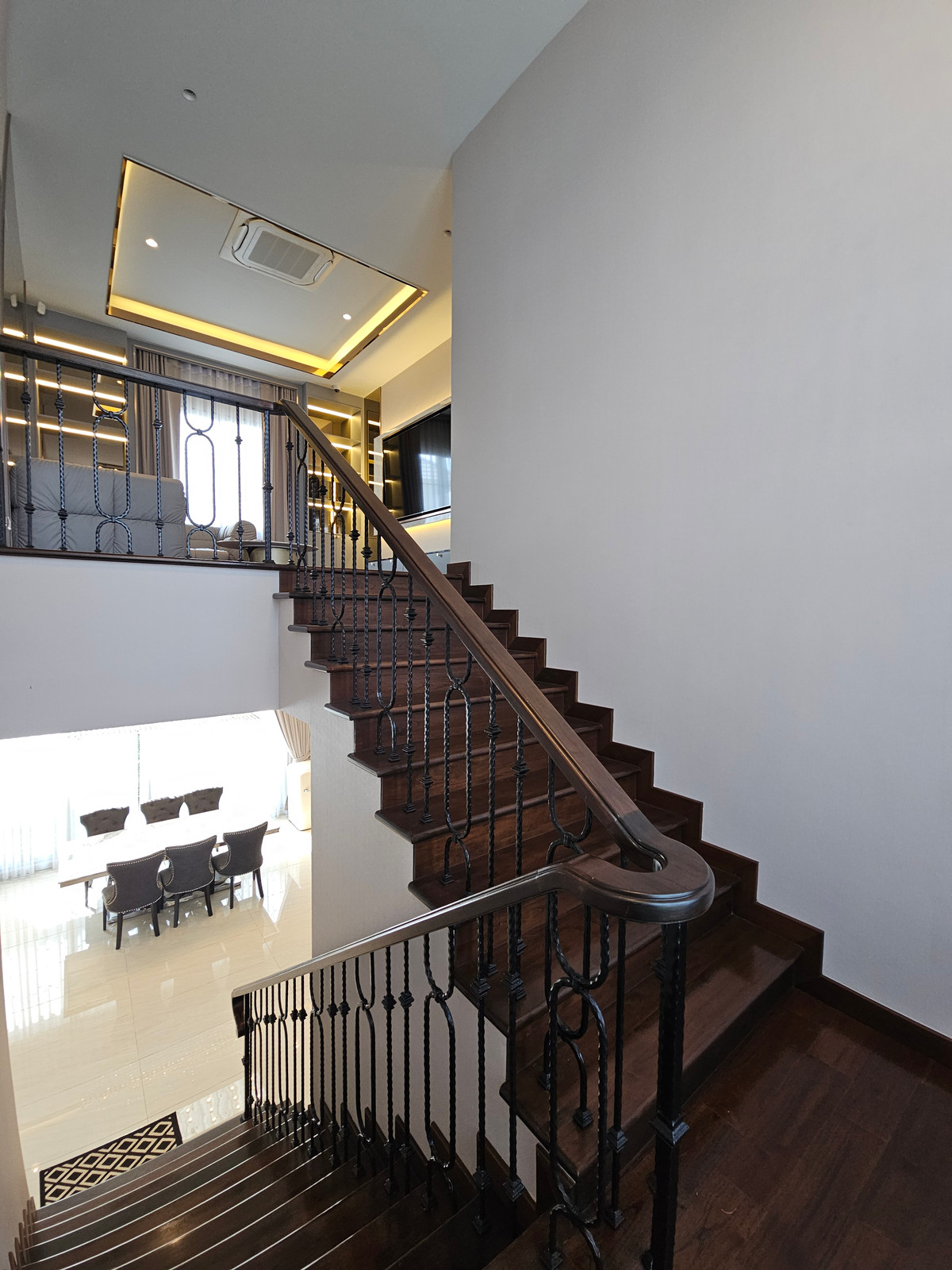 HouseLadkrabang, Suwannaphum Airport : For rent: Perfect Masterpiece Sukhumvit 77 (137 sq m.) 4 bedrooms, 6 bathrooms, next to Robinson Lat Krabang.