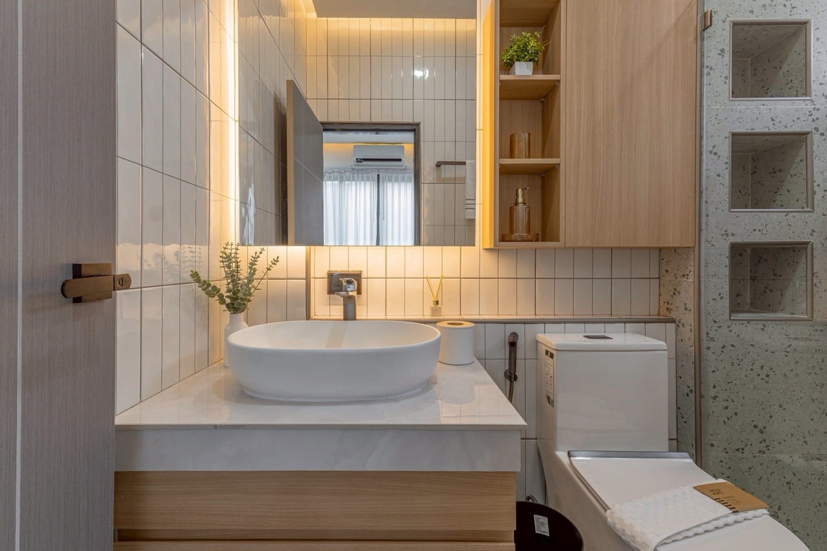 ขายพัทยา บางแสน ชลบุรี สัตหีบ : บ้านเดี่ยว ชั้นเดียว พร้อมสระว่ายน้ำ รวมเฟอร์นิเจอร์เครื่องใช้ไฟฟ้าแต่งครบ 