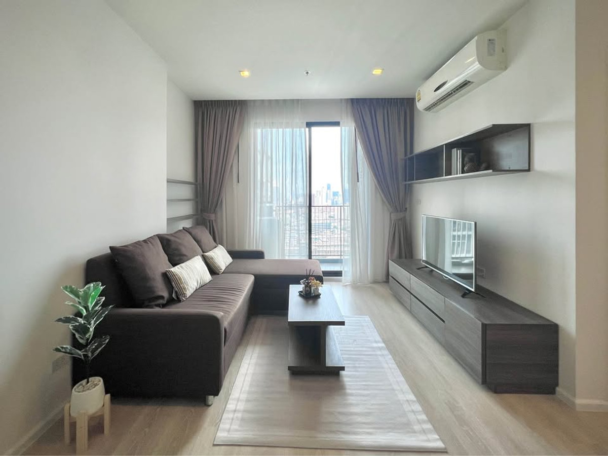 ให้เช่าคอนโดรัชดา ห้วยขวาง : Quinn Condo for rent 66 sqm 2 beds 2 baths 36,000 per month 