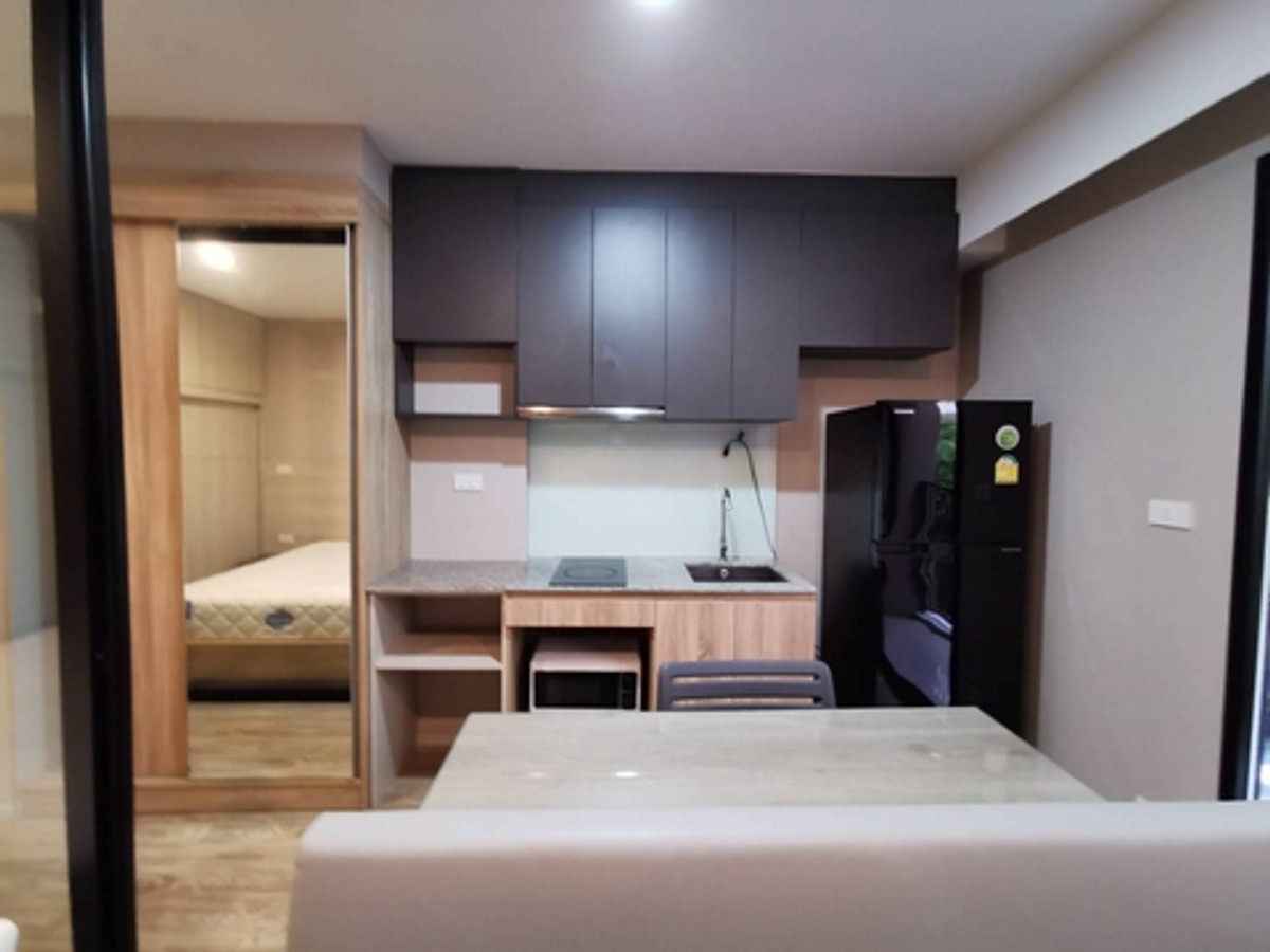 ให้เช่าคอนโดสาทร นราธิวาส : ให้เช่าคอนโด Blossom สาทรเจริญราษฎร์ ขนาด 30 ตรม ใกล้ BTS สุรศักดิ์