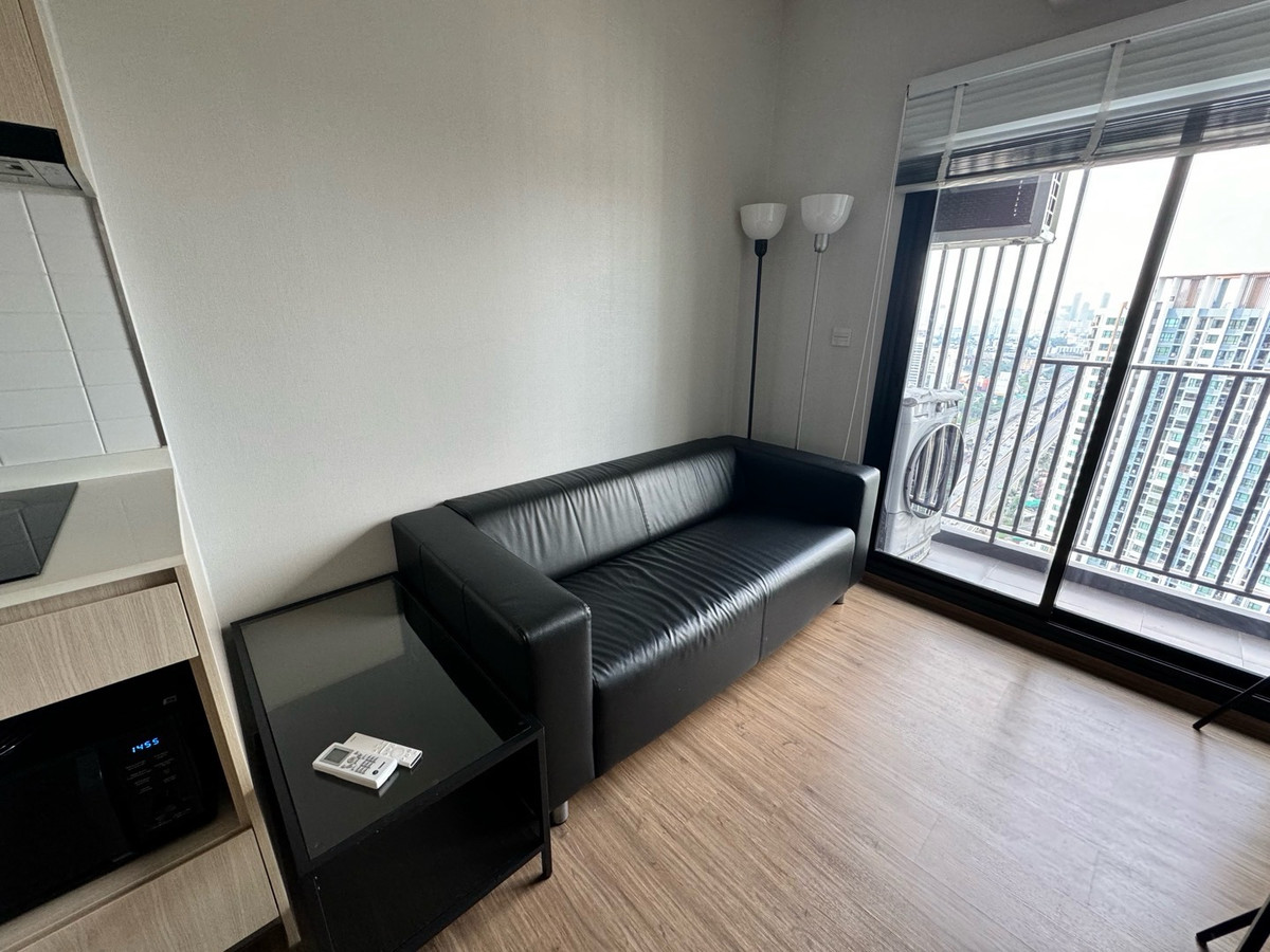 ให้เช่าคอนโดรามคำแหง หัวหมาก : ให้เช่า Metris พระราม 9 ขนาด 1 ห้องนอน ราคา 17,000 บาท เลี้ยงสัตว์ได้ 🐶🐱 ติดต่อ 0869017364