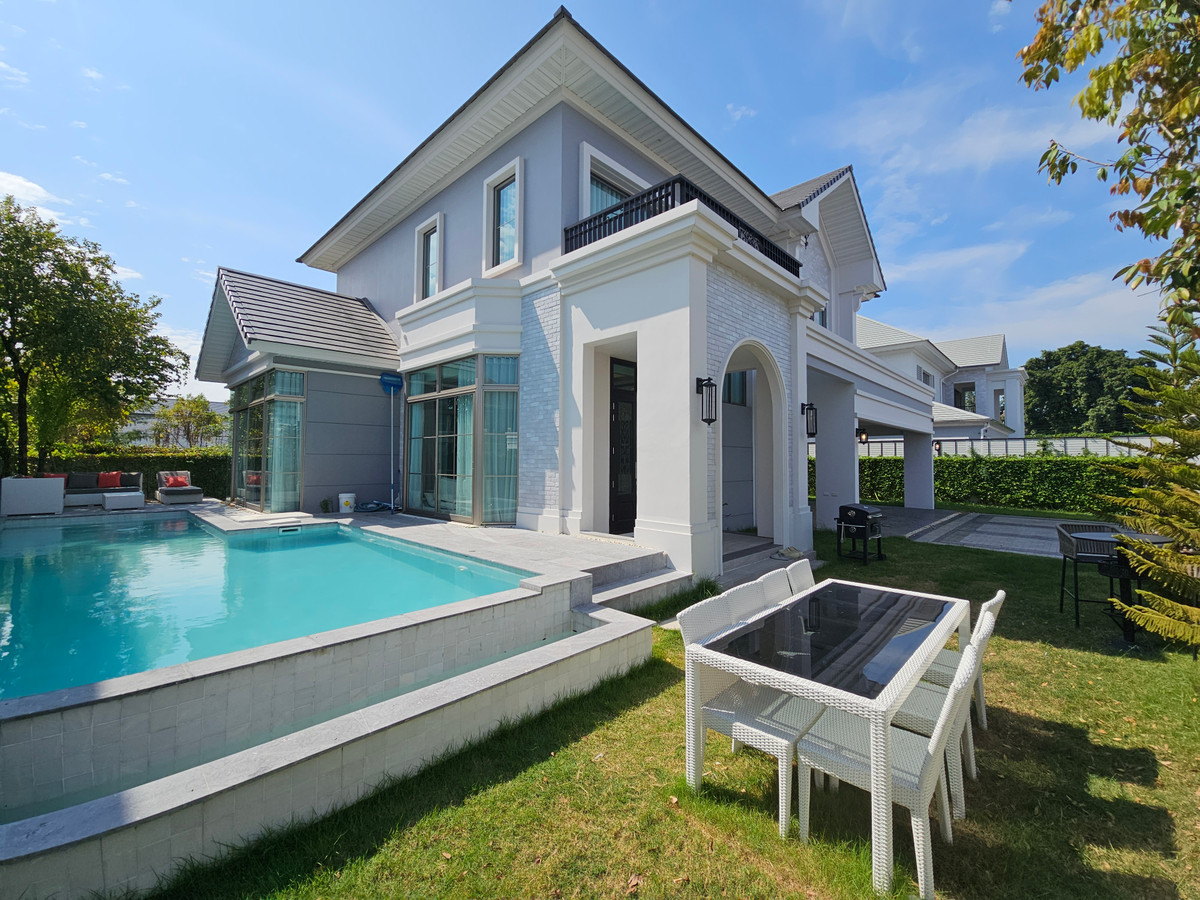 HouseLadkrabang, Suwannaphum Airport : For rent: Perfect Masterpiece Sukhumvit 77 (137 sq m.) 4 bedrooms, 6 bathrooms, next to Robinson Lat Krabang.