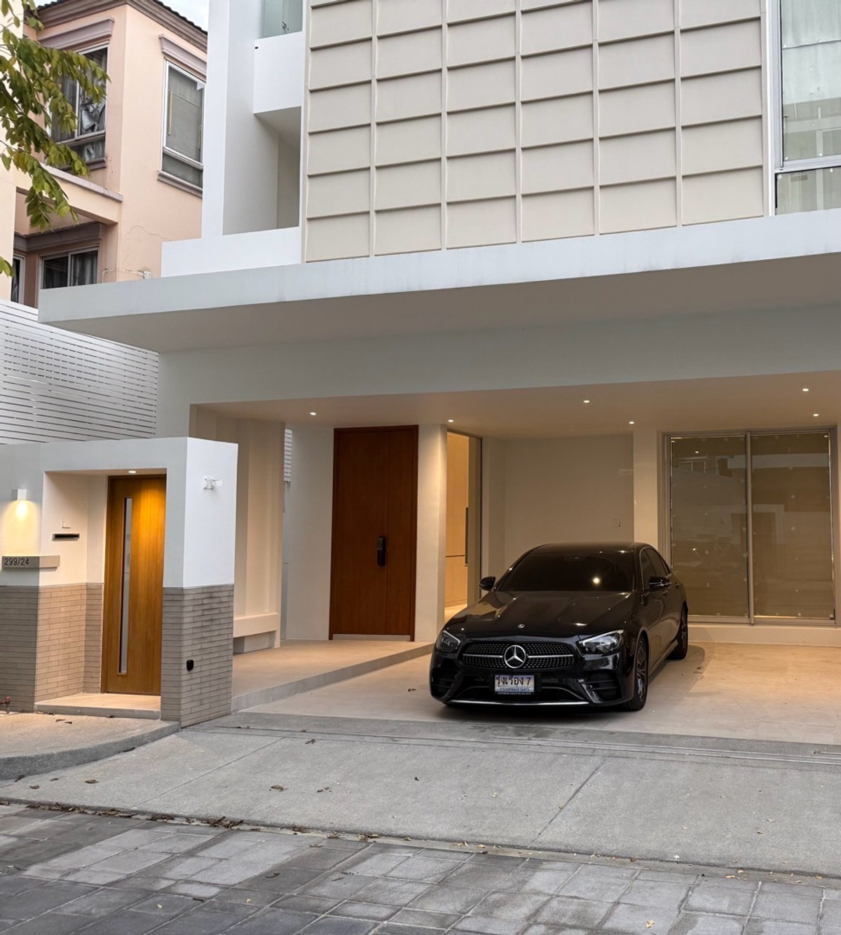 บ้านพระราม 9 เพชรบุรีตัดใหม่ RCA : Noble Terra Rama 9 - Ekkamai Fully Furnish บ้านเดี่ยว3ชั้น ทำเลสุด Premium 