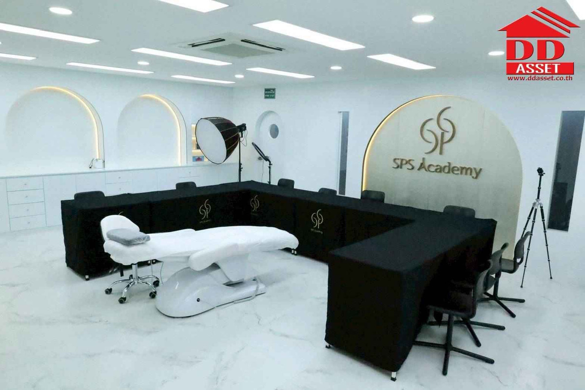 ให้เช่าสำนักงานราชเทวี พญาไท : ให้เช่า/เซ้งคลินิก พระราม9 ใกล้ The Nine พระราม9​ เพียง​ 150 เมตร รหัส : B8053