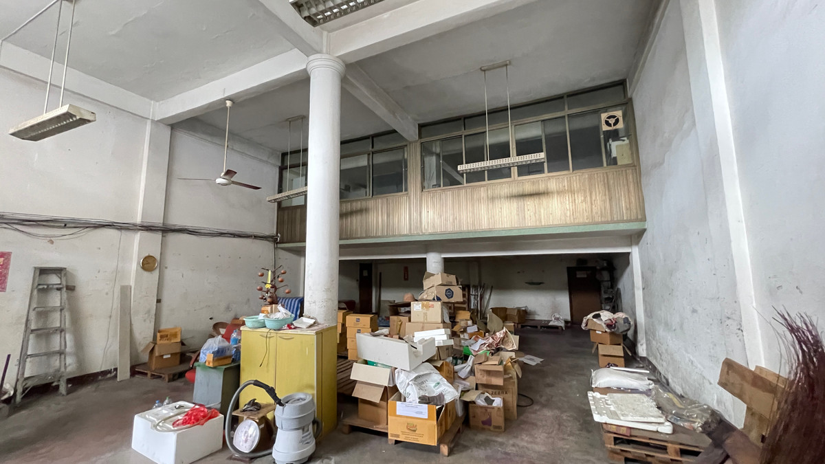 For SaleShop HouseWongwianyai, Charoennakor : Commercial Building Charoen Nakhon Soi 10 / 4 Storey (FOR SALE) TA004