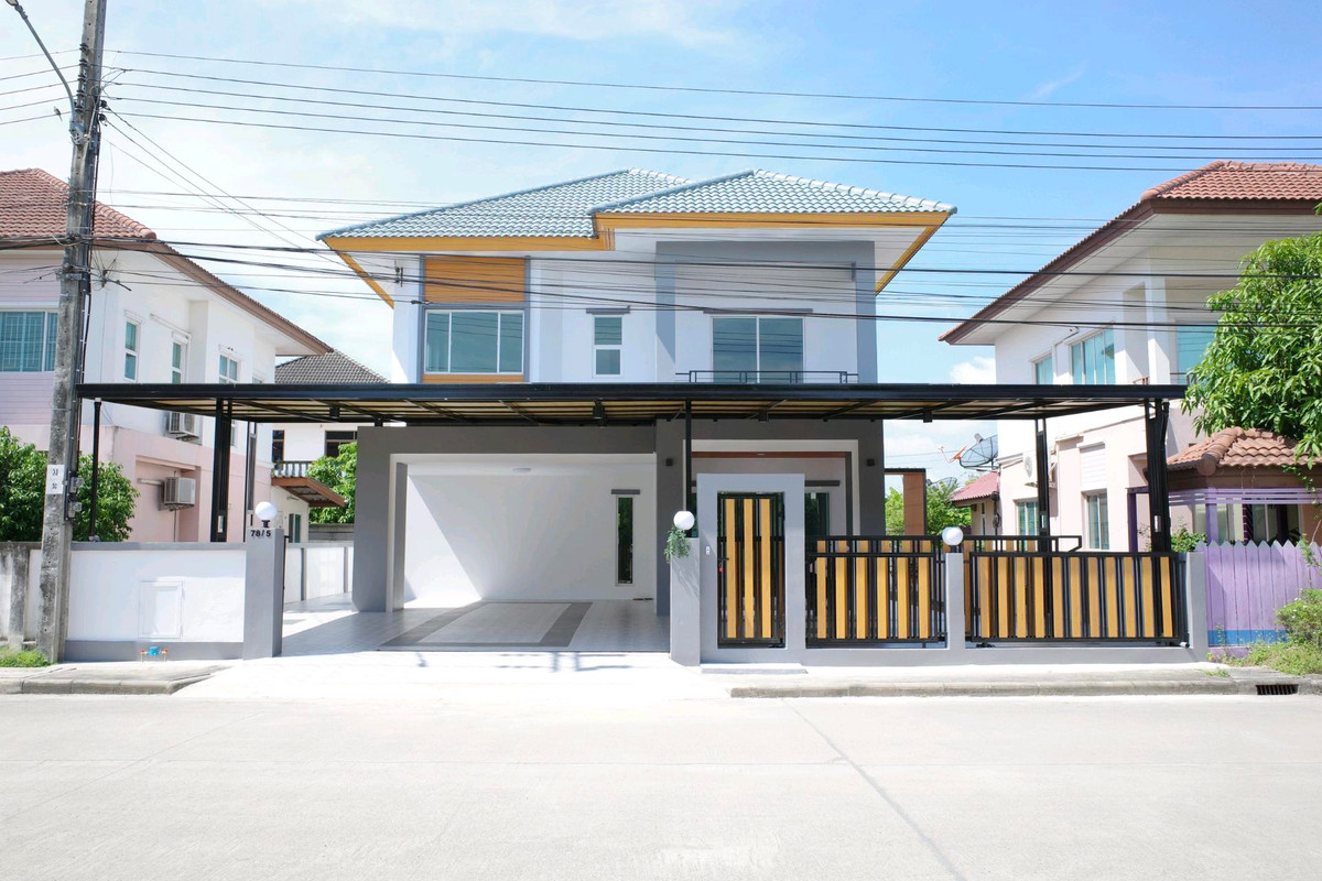 For SaleHouseMin Buri, Romklao : 2-story detached house, Piam Phirom Village, Soi Mitmaitri, Fashion Island Department Store, The Promenade, Big C Minburi, Minburi Market, Lotus Minburi, renovated and ready to move in.