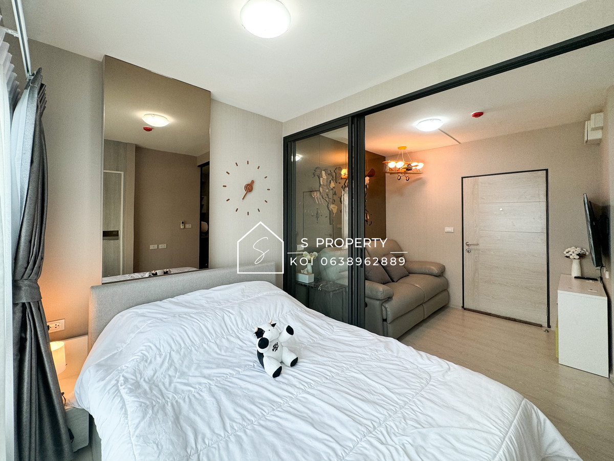 For RentCondoVipawadee, Don Mueang, Lak Si : Beautiful room for rent, pool view, Grene Condo, with furniture.