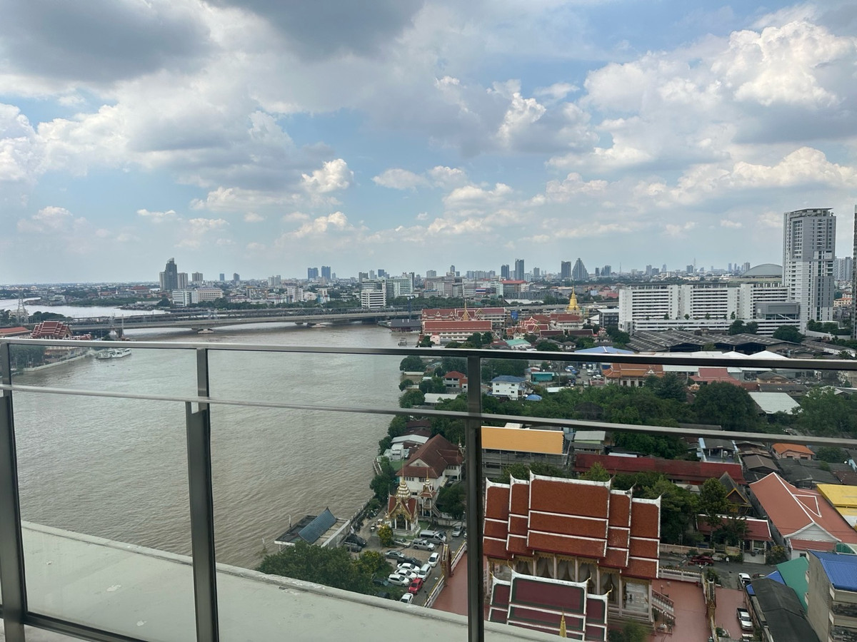 ขายคอนโดบางซื่อ วงศ์สว่าง เตาปูน : 333 ริเวอร์ไซด์ **ขายด่วน** 2 นอน ห้องมุม วิวแม่น้ำ ราคา 15.9 ล้านเท่านั้น🎉🎉