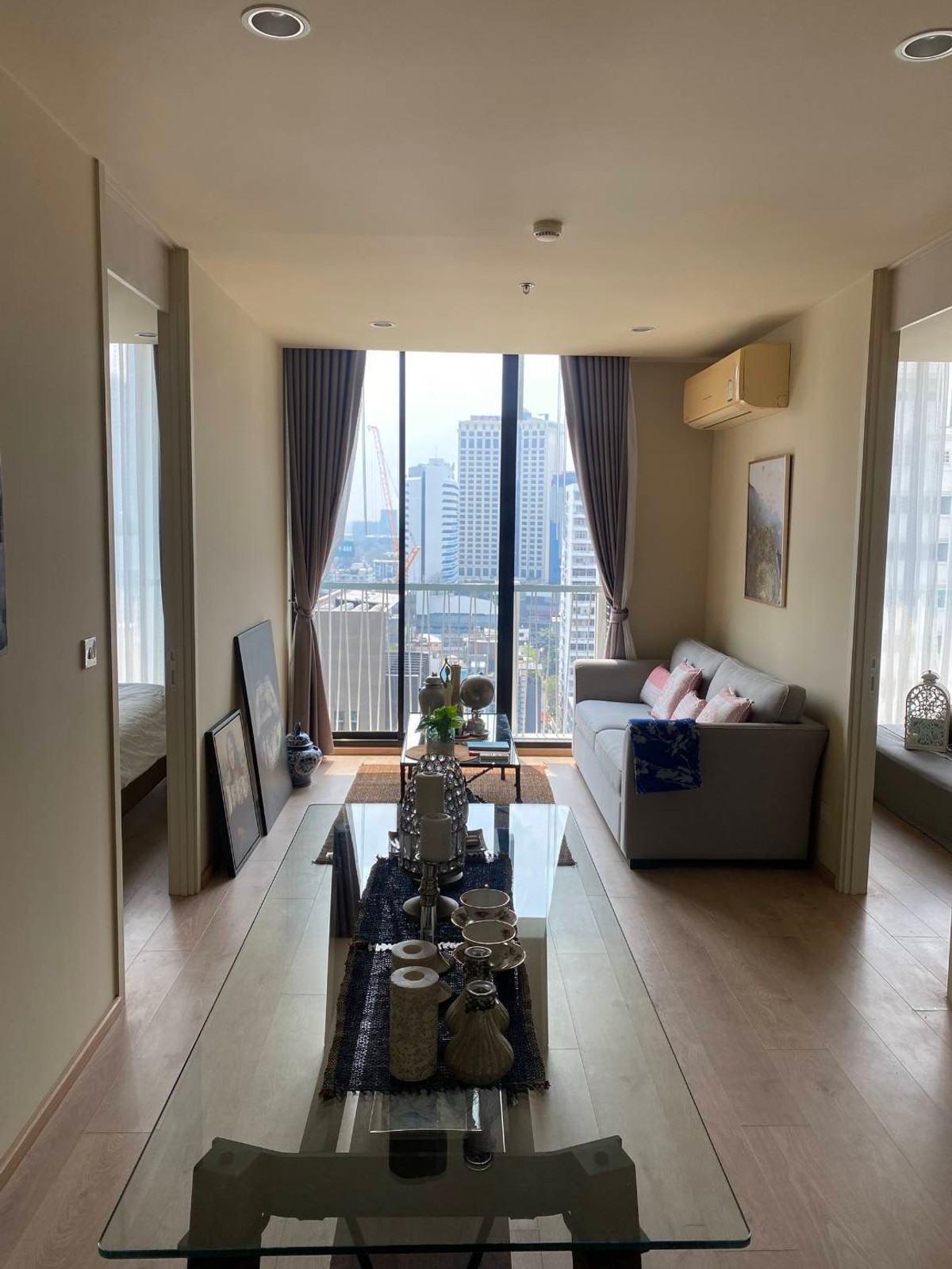 For RentCondoSukhumvit, Asoke, Thonglor : For rent Noble Recole Sukhumvit 19 Noble Recole Sukhumvit 19 2 bedrooms 2 bathrooms