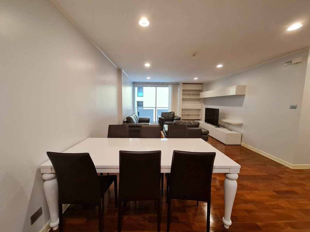 ให้เช่าคอนโดวิทยุ ชิดลม หลังสวน : Baan Siriruedee - 3 Bedrooms for RENT