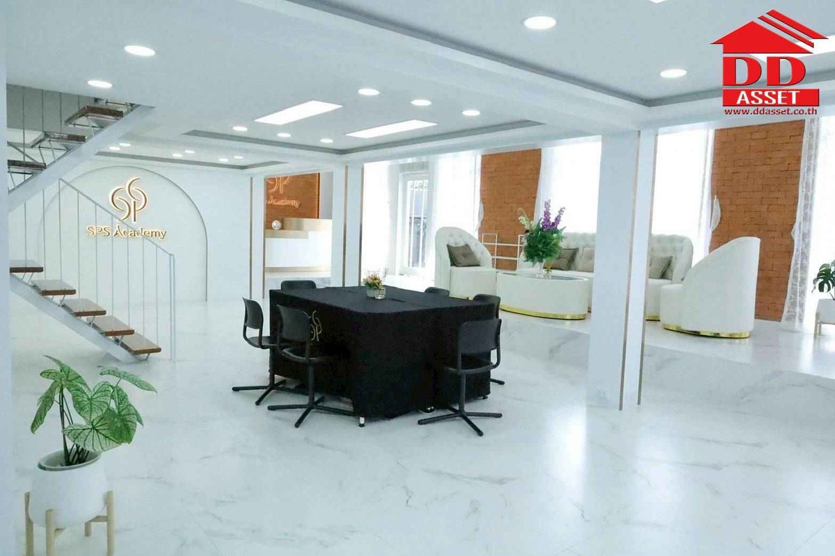 ให้เช่าสำนักงานราชเทวี พญาไท : ให้เช่า/เซ้งคลินิก พระราม9 ใกล้ The Nine พระราม9​ เพียง​ 150 เมตร รหัส : B8053