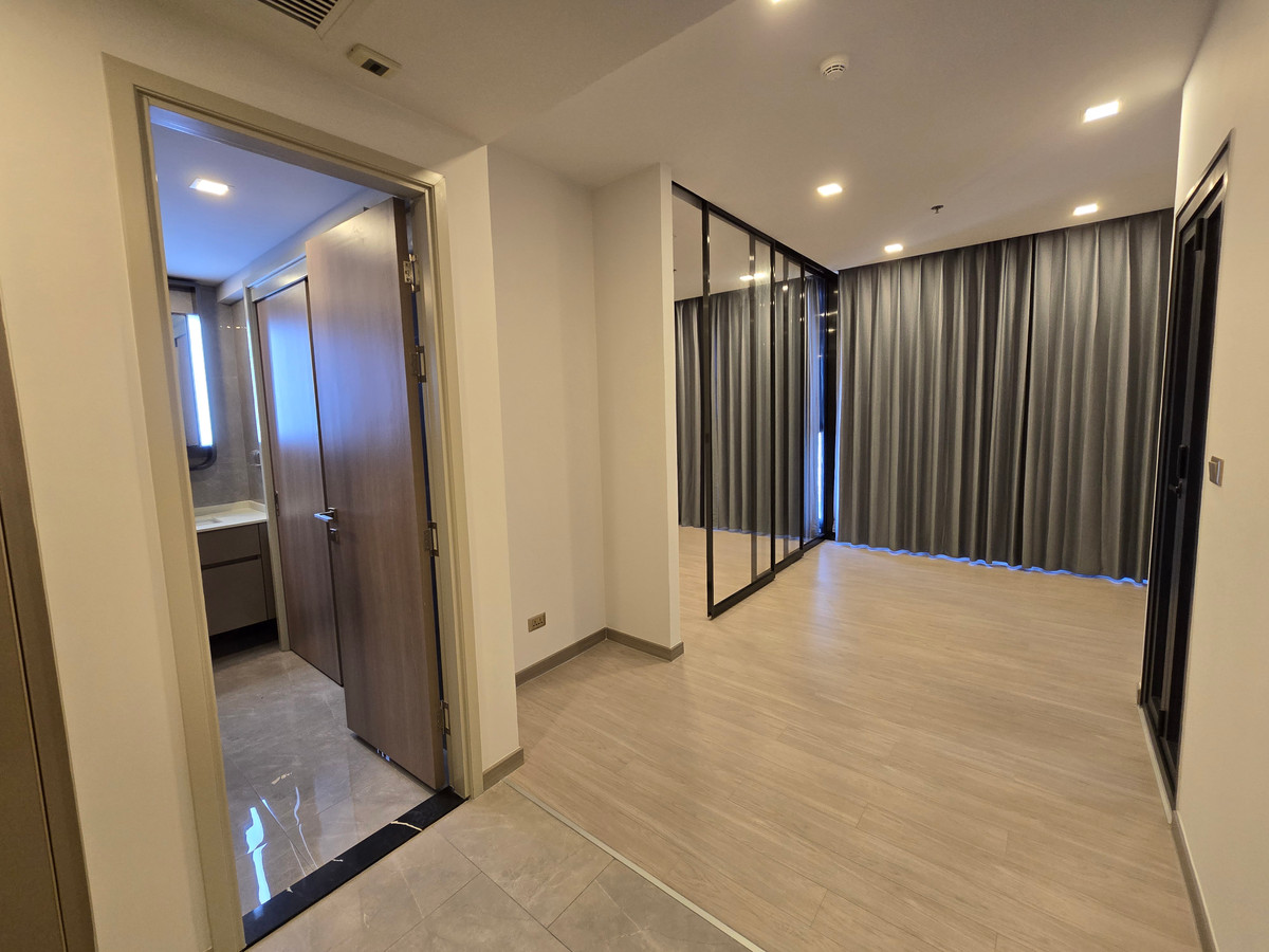 ขายคอนโดพระราม 9 เพชรบุรีตัดใหม่ RCA : คอนโดหรู ONE 9 FIVE อโศก-พระราม 9 High Rise ชั้น 56 ขนาด 36.01 ตรม. 
*ต่ำกว่าทุน* ห้องใหม่ ไม่เคยอยู่  