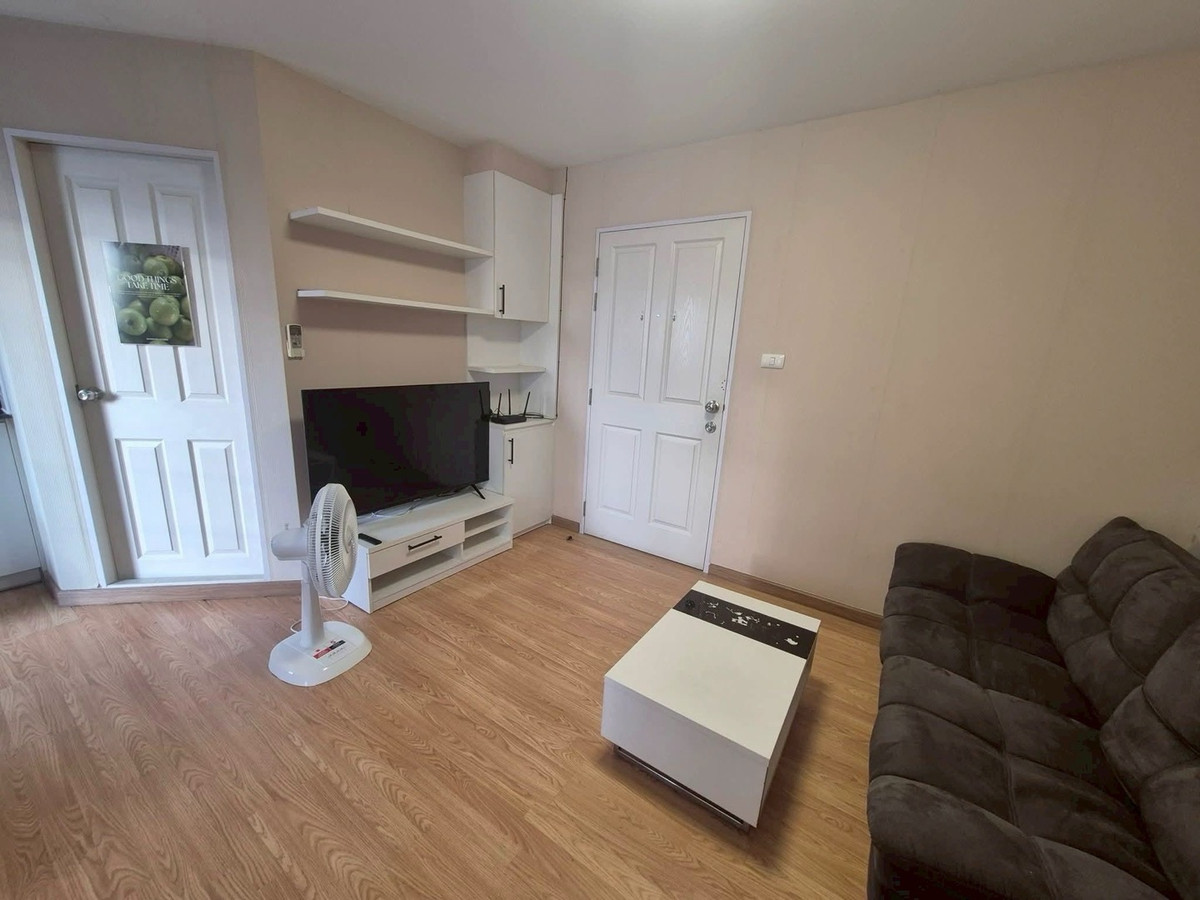 For RentCondoPinklao, Charansanitwong : @condocurator📍For rent The Trust Residence Pinklao, fully furnished. There is a washing machine [PM4355]