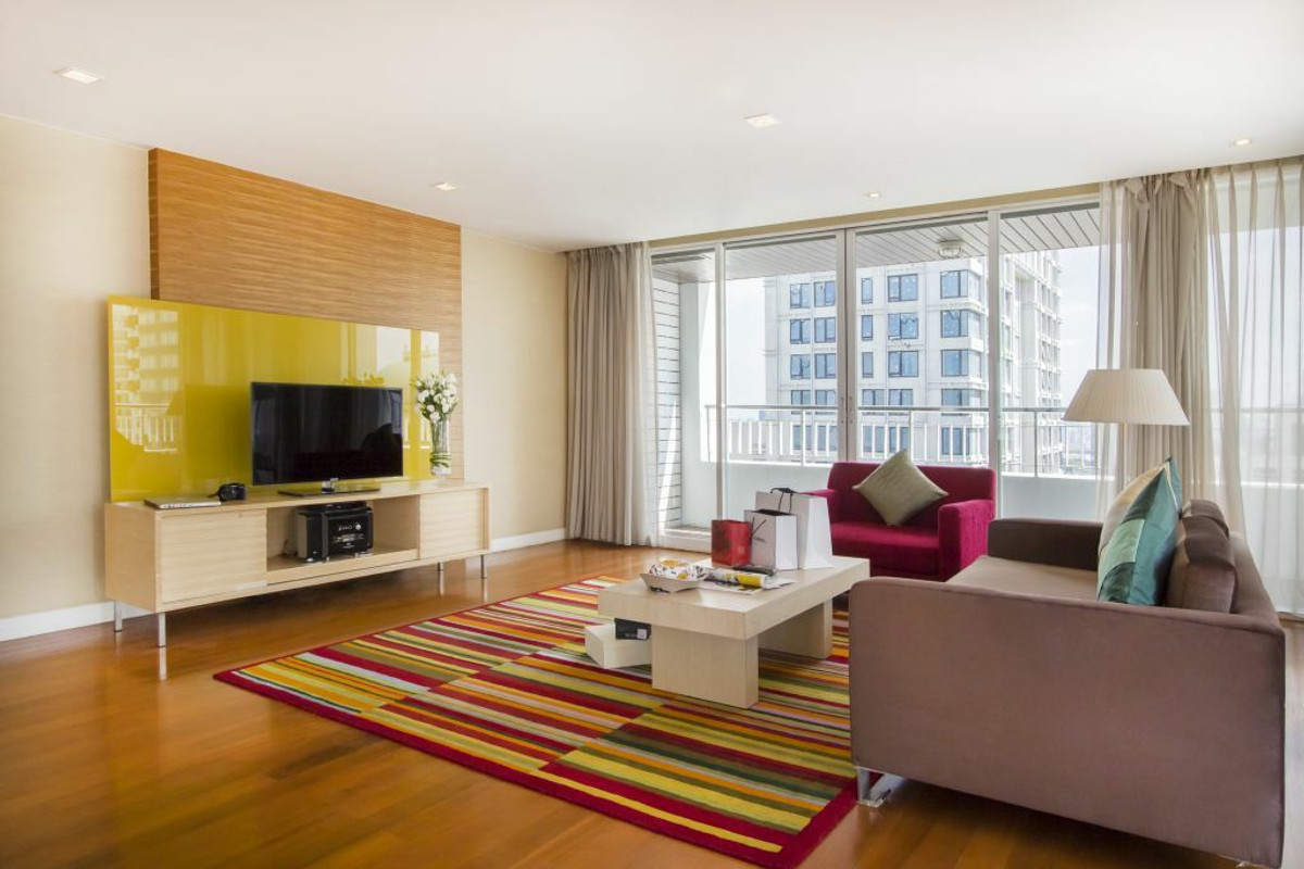 ให้เช่าคอนโดวิทยุ ชิดลม หลังสวน : Urbana Langsuan - 3 Bedrooms for RENT