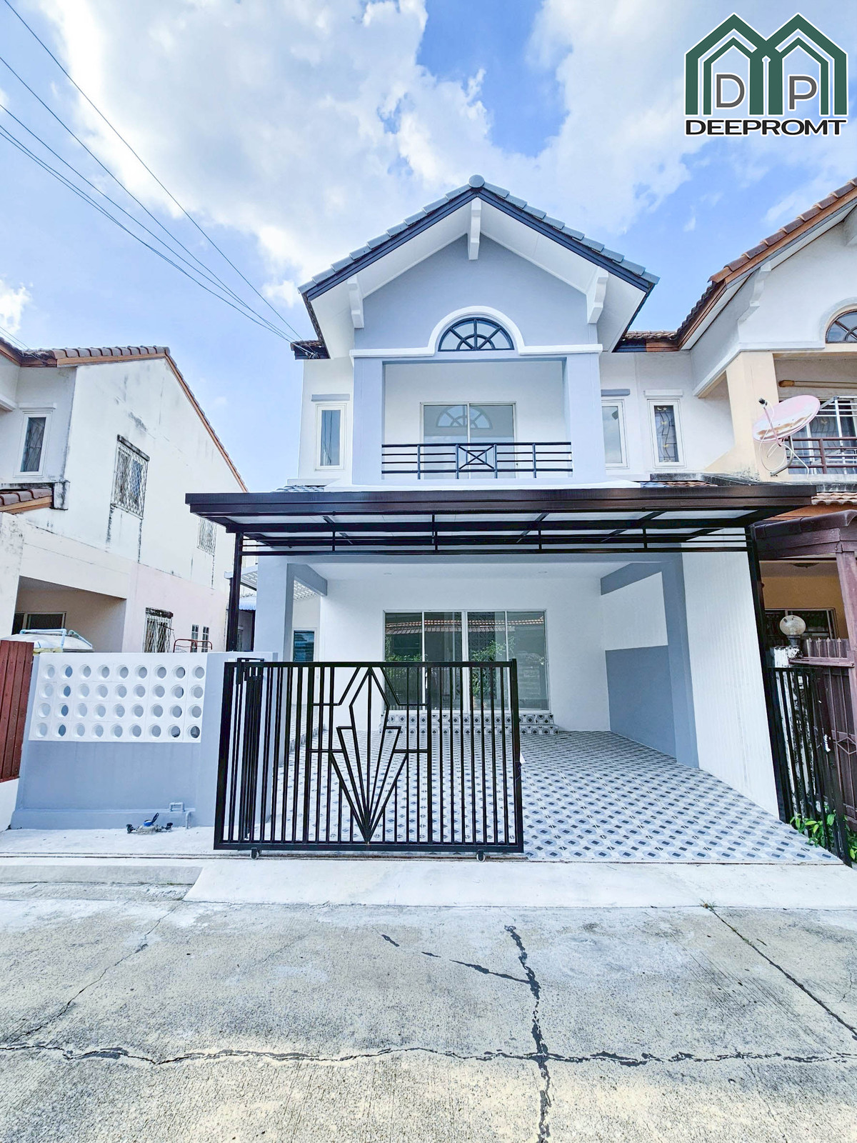 ขายทาวน์โฮมปทุมธานี รังสิต ธรรมศาสตร์ : ทาวน์โฮม 2 ชั้น หมู่บ้านซื่อตรง คลอง3 จ.ปทุมธานี อยู่ติด dream world 📍 ทำเลดี เดินทางสะดวก ใกล้รถไฟฟ้าและห้างสรรพสินค้า