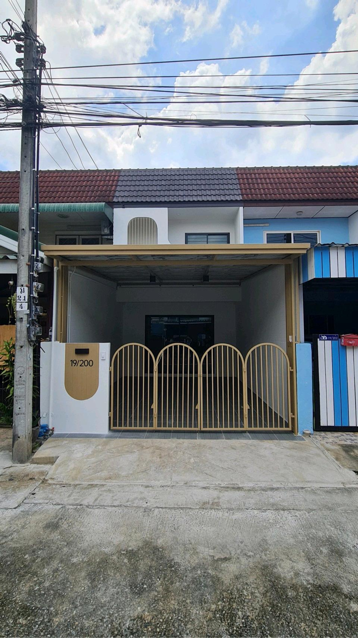 ขายทาวน์โฮมนวมินทร์ รามอินทรา : ทาวน์เฮ้าส์ 2 ชั้น หมู่บ้านมโนรมย์ 2 แฟชั่นไอส์แลนด์ เดอะพรอมานาด บิ๊กซี แม็คโคร โลตัส The Jazz เลียบคลองสอง ซาฟารีเวิลด์ รถไฟฟ้าสายสีชมพู รีโนเวทแล้วพร้อมอยู่