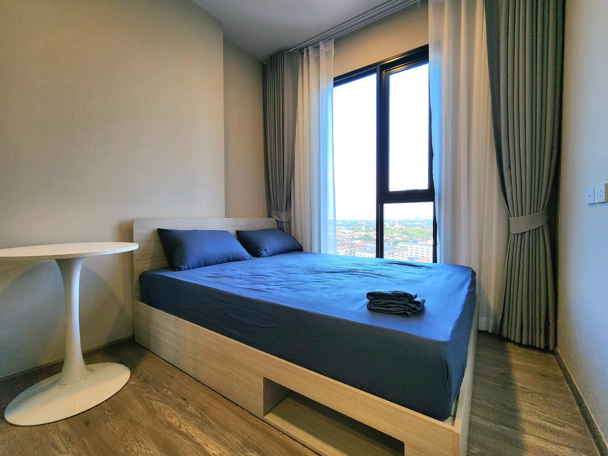 ให้เช่าคอนโดนนทบุรี บางใหญ่ บางบัวทอง : **ห้องไม่ว่างครับผม มีโซนแต่งตัว ตู้เสื้อผ้า 2 ตู้**ให้เช่า! ห้องใหม่ แปลนใหม่ (มือ 1) PLUM CONDO NEW WEST ติดเซ็นทรัล เวสต์เกต ทิศตะวันออก ไม่ร้อน