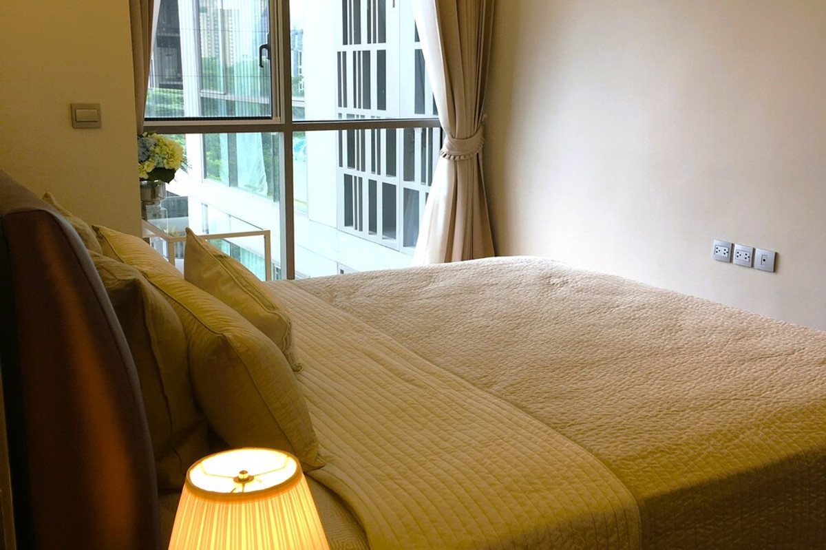 CondoSukhumvit, Asoke, Thonglor : 🔥 For Sale - Rent !! Good location !! 🔥 Code C20230210949..........Via Botani, 1 bedroom, 1 bathroom, furnished, ready to move in, Special Deal!!📣📣