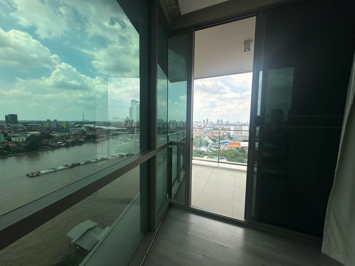 ขายคอนโดบางซื่อ วงศ์สว่าง เตาปูน : 333 ริเวอร์ไซด์ **ขายด่วน** 2 นอน ห้องมุม วิวแม่น้ำ ราคา 15.9 ล้านเท่านั้น🎉🎉