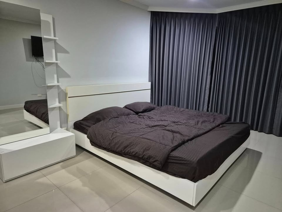 ให้เช่าคอนโดนานา : เช่าคอนโด Sukhumvit Suite/สุขุมวิท สวีท (F6812015)