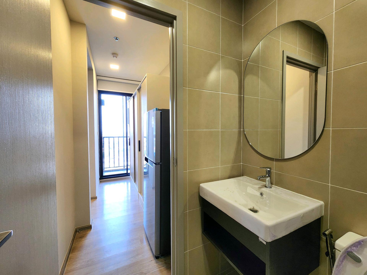 ให้เช่าคอนโดนนทบุรี บางใหญ่ บางบัวทอง : **ห้องไม่ว่างครับผม มีโซนแต่งตัว ตู้เสื้อผ้า 2 ตู้**ให้เช่า! ห้องใหม่ แปลนใหม่ (มือ 1) PLUM CONDO NEW WEST ติดเซ็นทรัล เวสต์เกต ทิศตะวันออก ไม่ร้อน