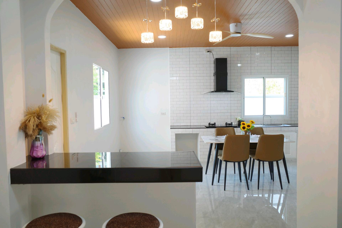 For SaleHouseMin Buri, Romklao : 2-story detached house, Piam Phirom Village, Soi Mitmaitri, Fashion Island Department Store, The Promenade, Big C Minburi, Minburi Market, Lotus Minburi, renovated and ready to move in.