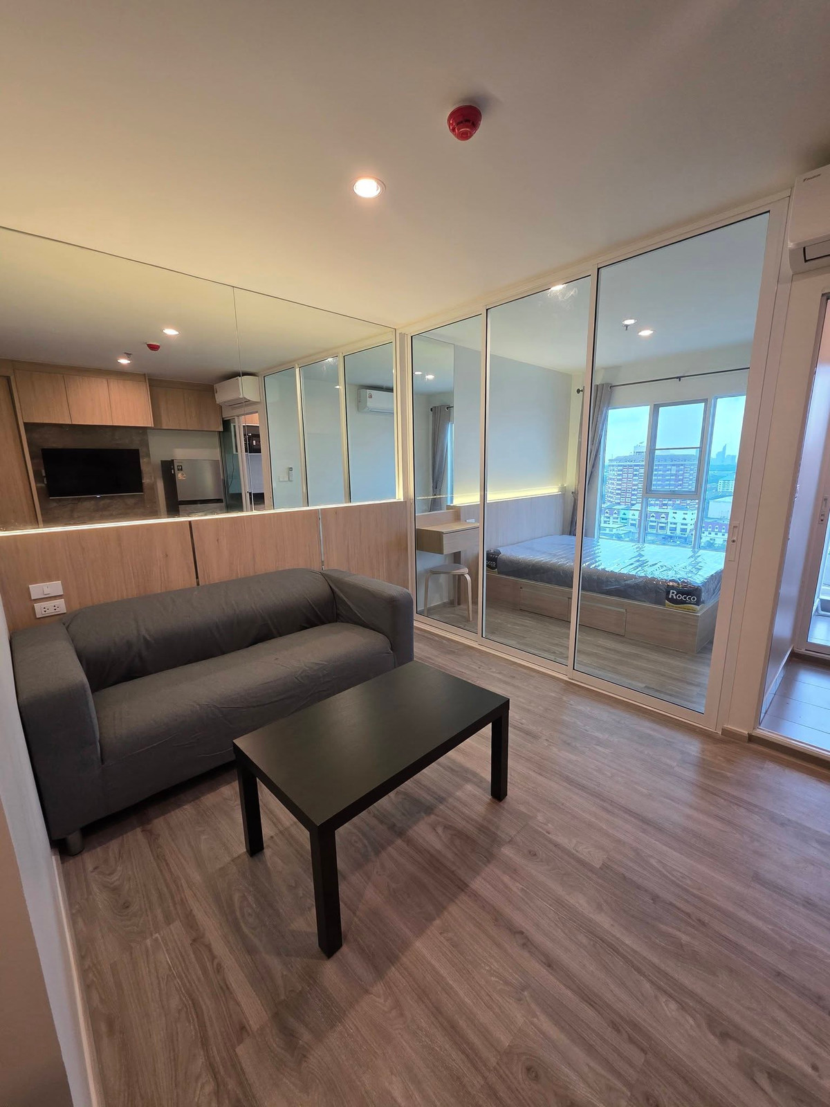 For RentCondoBangna, Bearing, Lasalle : 🔥🔥🔥 For rent: Regent Home Bangna 🔥🔥🔥 📍 15th floor | Building A 📍 Size 28 sq m. | 1 bedroom | 1 bathroom | 1 kitchen