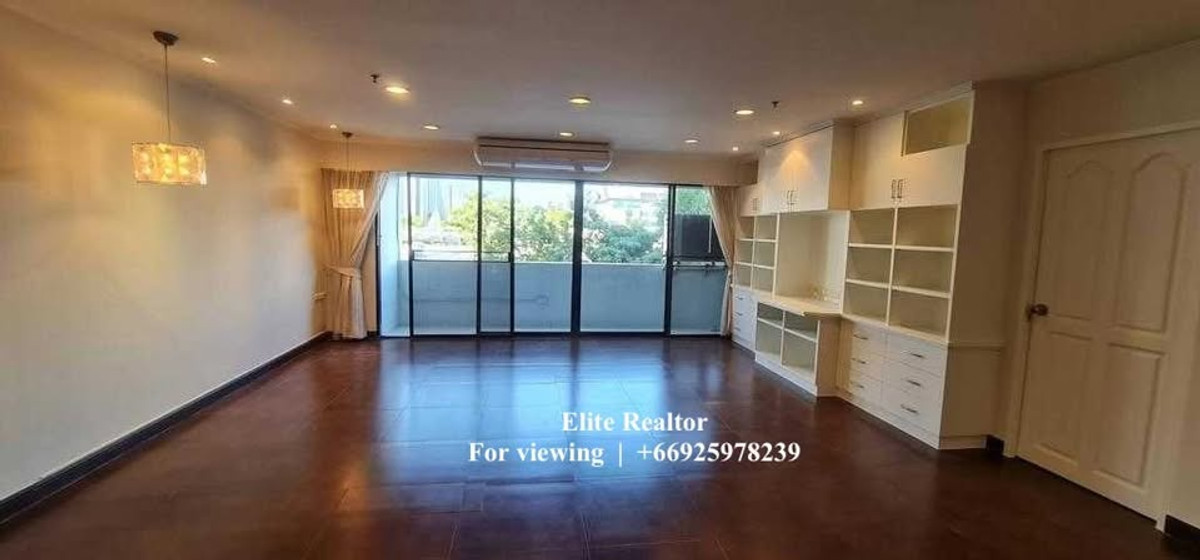 For RentCondoSukhumvit, Asoke, Thonglor : Pet friednly 3 beds in Asoke 🐶