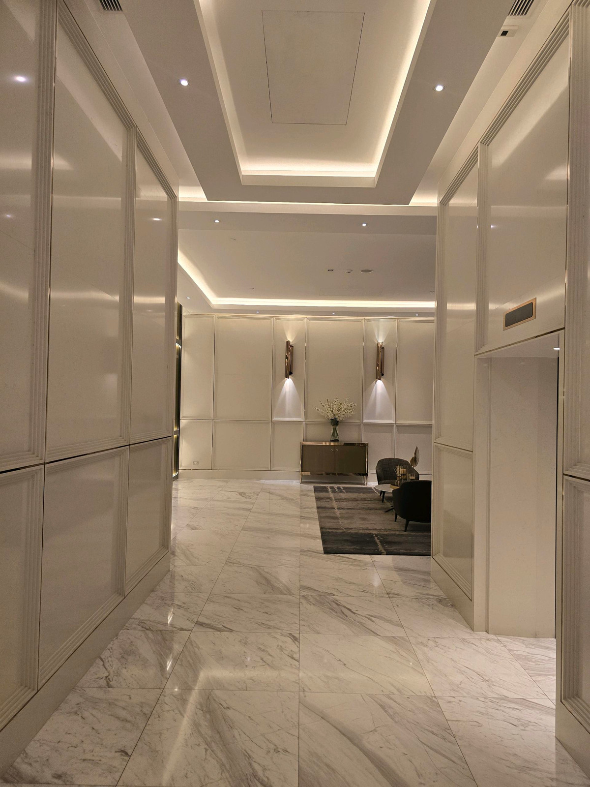 For RentCondoNana, North Nana,Sukhumvit13, Soi Nana : 📌For RENT | Q1 Sukhumvit - 2BR (93 sqm) 95,000 THB