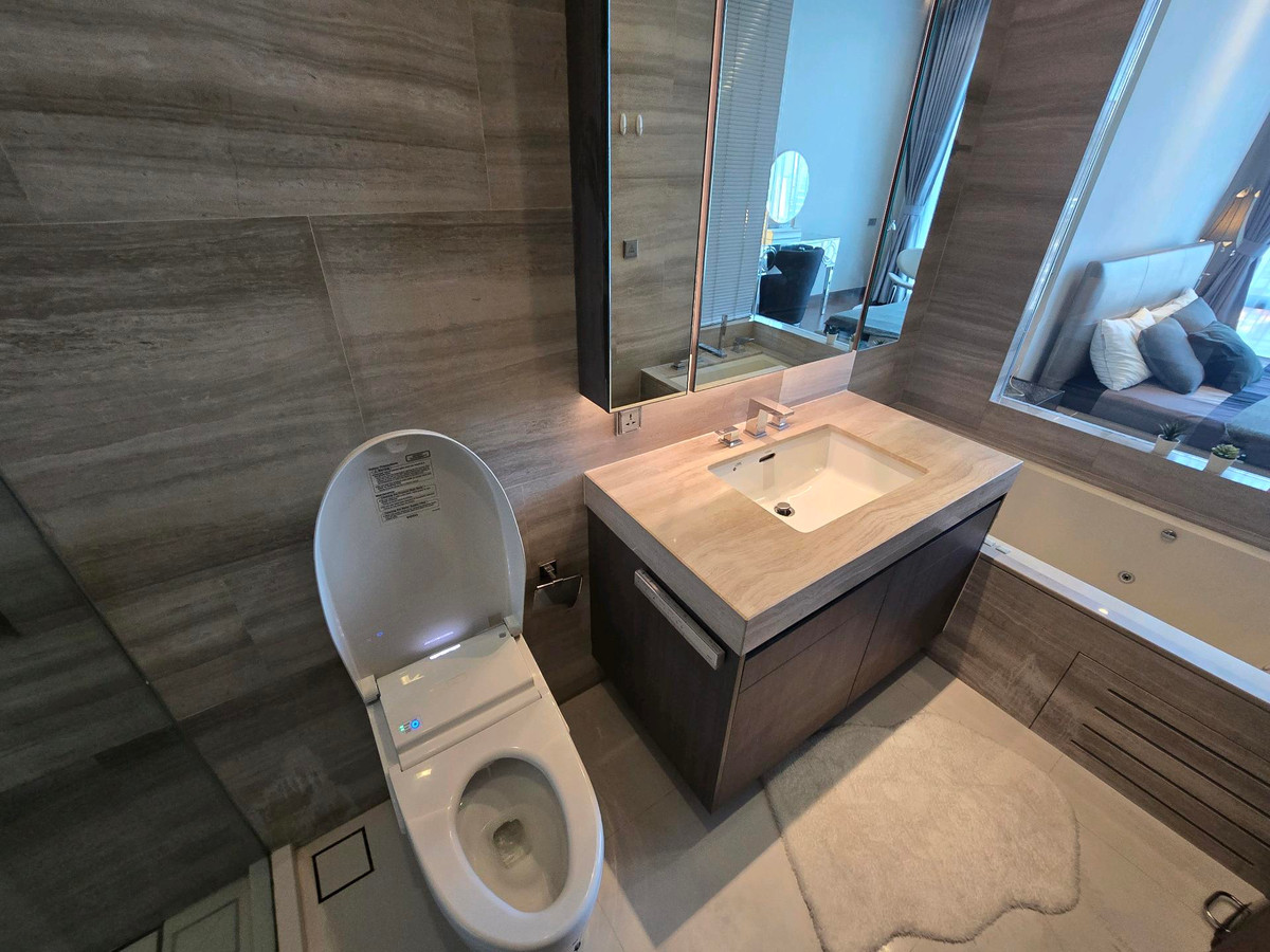 For RentCondoNana, North Nana,Sukhumvit13, Soi Nana : 📌For RENT | Q1 Sukhumvit - 2BR (93 sqm) 95,000 THB