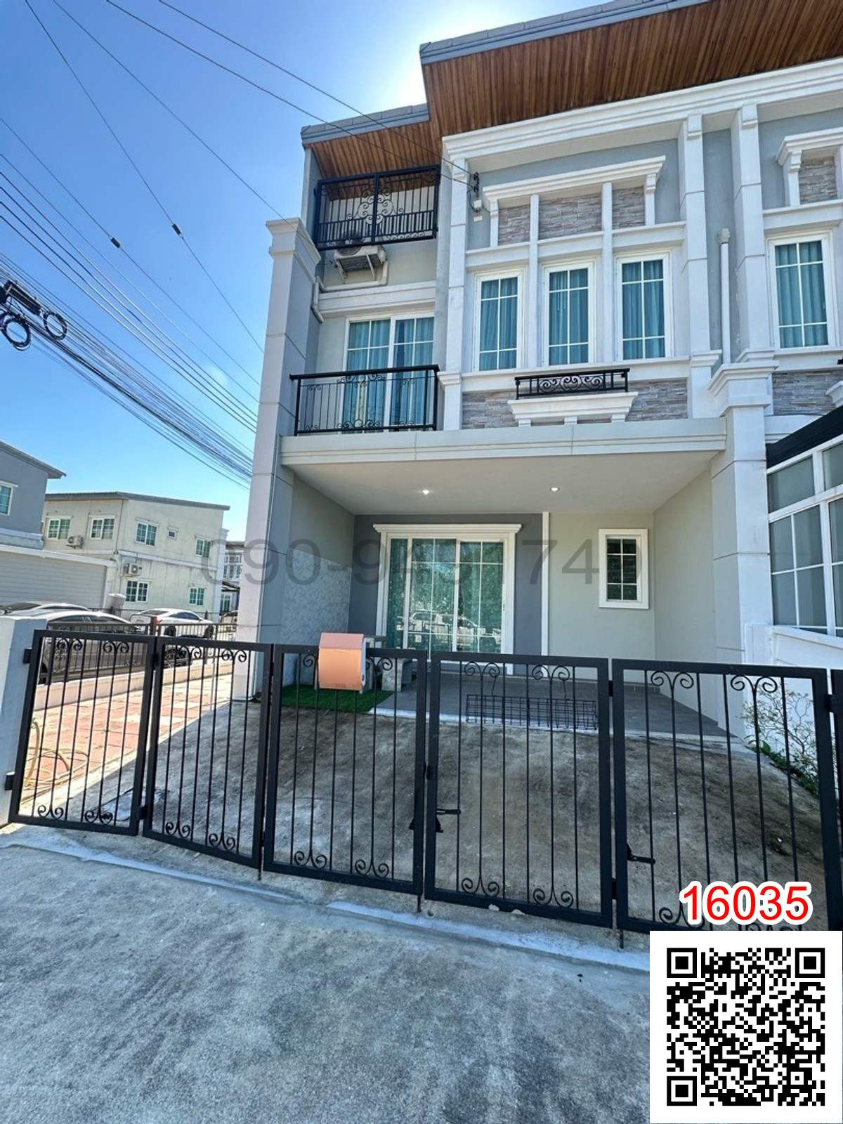 For RentTownhomeKaset Nawamin,Ladplakao : For rent, 2-story townhouse, Golden Town 3, Lat Phrao - Kaset Nawamin.