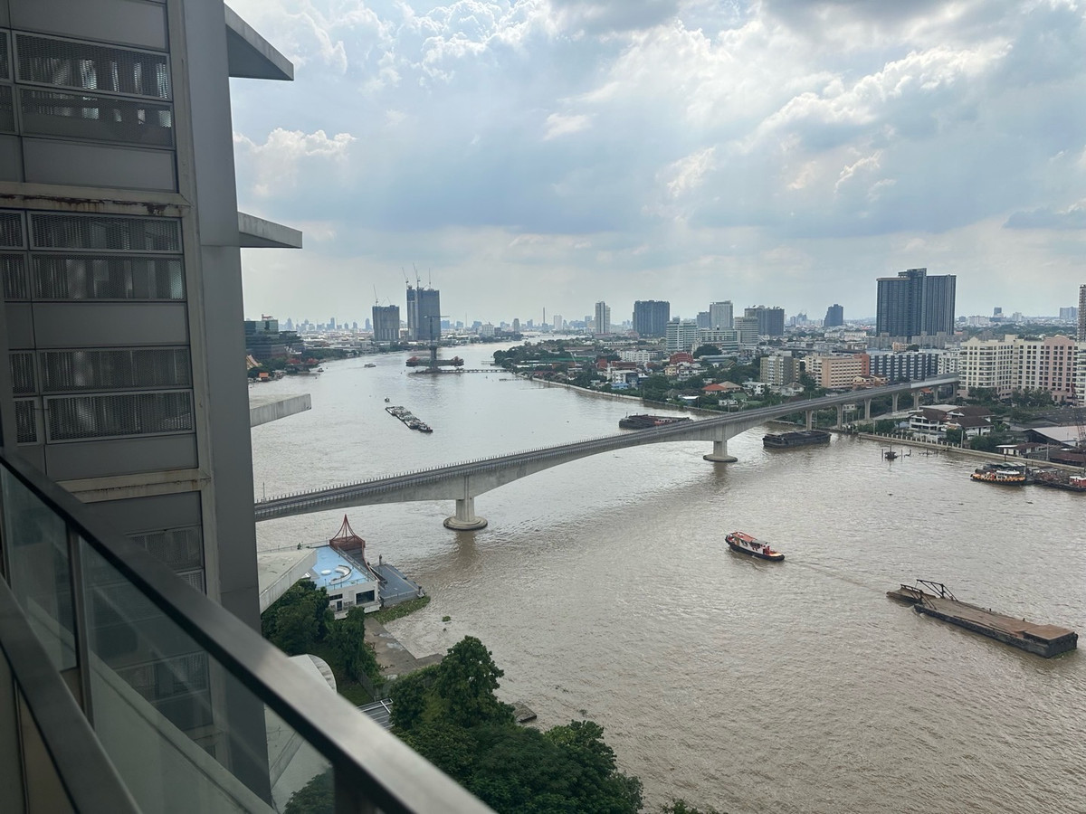 ขายคอนโดบางซื่อ วงศ์สว่าง เตาปูน : 333 ริเวอร์ไซด์ **ขายด่วน** 2 นอน ห้องมุม วิวแม่น้ำ ราคา 15.9 ล้านเท่านั้น🎉🎉
