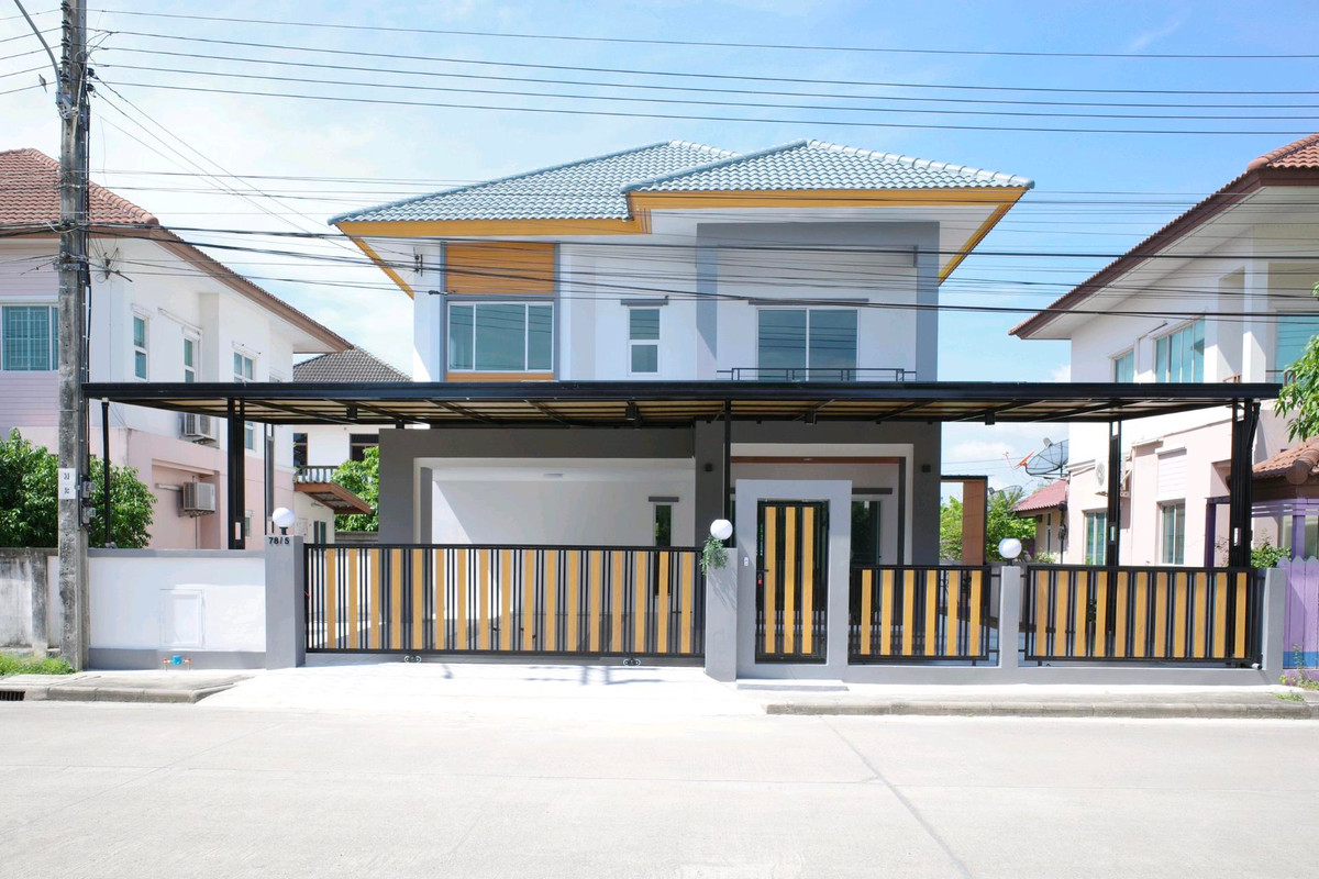 For SaleHouseMin Buri, Romklao : 2-story detached house, Piam Phirom Village, Soi Mitmaitri, Fashion Island Department Store, The Promenade, Big C Minburi, Minburi Market, Lotus Minburi, renovated and ready to move in.