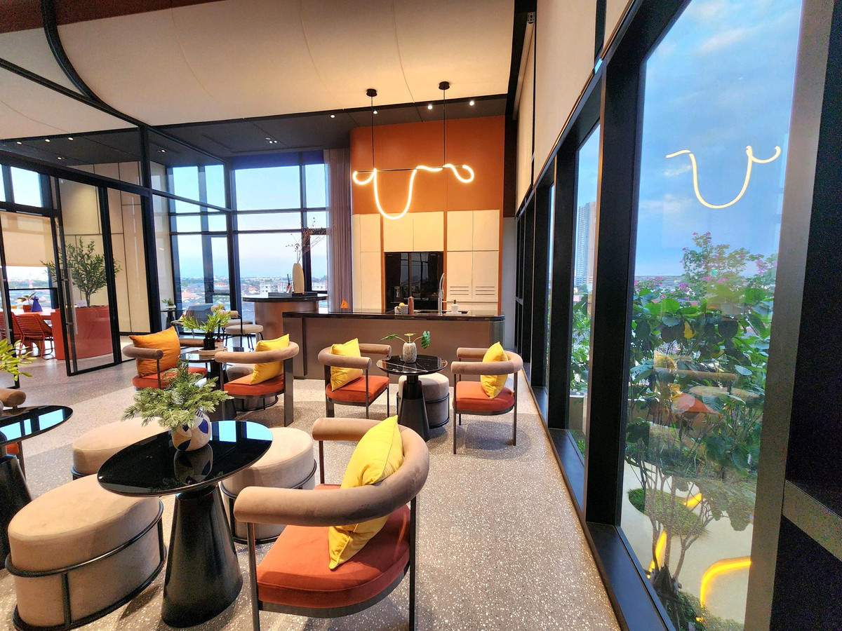 ให้เช่าคอนโดนนทบุรี บางใหญ่ บางบัวทอง : **ห้องไม่ว่างครับผม มีโซนแต่งตัว ตู้เสื้อผ้า 2 ตู้**ให้เช่า! ห้องใหม่ แปลนใหม่ (มือ 1) PLUM CONDO NEW WEST ติดเซ็นทรัล เวสต์เกต ทิศตะวันออก ไม่ร้อน