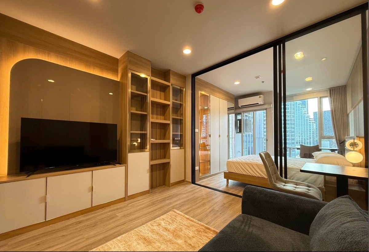 For RentCondoSukhumvit, Asoke, Thonglor : For rent, Culture Thonglor, beautiful, cheap, good location, ready to move in, near BTS Thonglor, if interested contact Line @841qqlnr