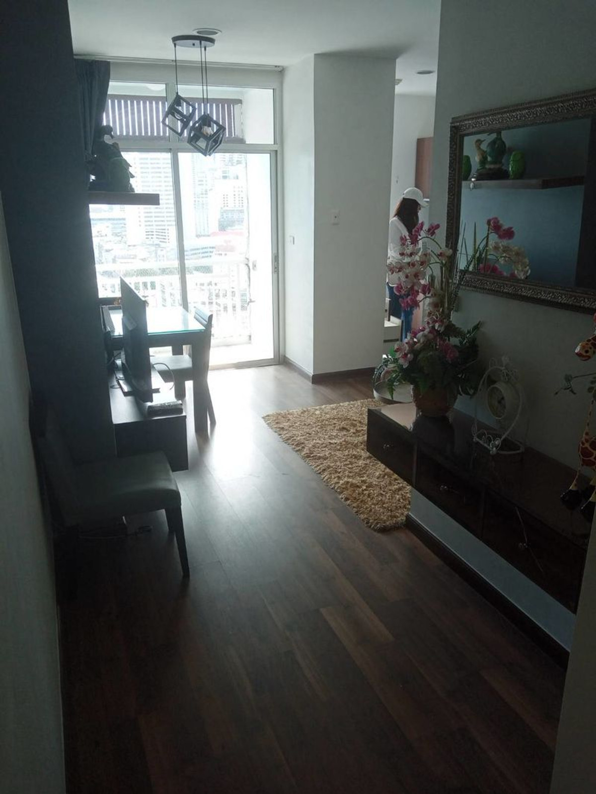 ให้เช่าคอนโดราชเทวี พญาไท : Chewathai Rajchaprarob 60 sq.m. 中 日 Please add LINE ID @806qphgn o8415o5483