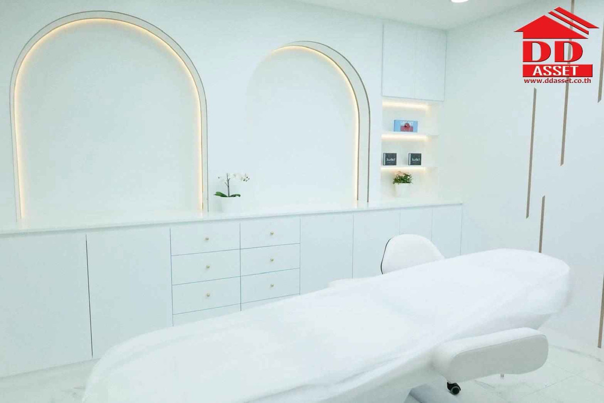 ให้เช่าสำนักงานราชเทวี พญาไท : ให้เช่า/เซ้งคลินิก พระราม9 ใกล้ The Nine พระราม9​ เพียง​ 150 เมตร รหัส : B8053