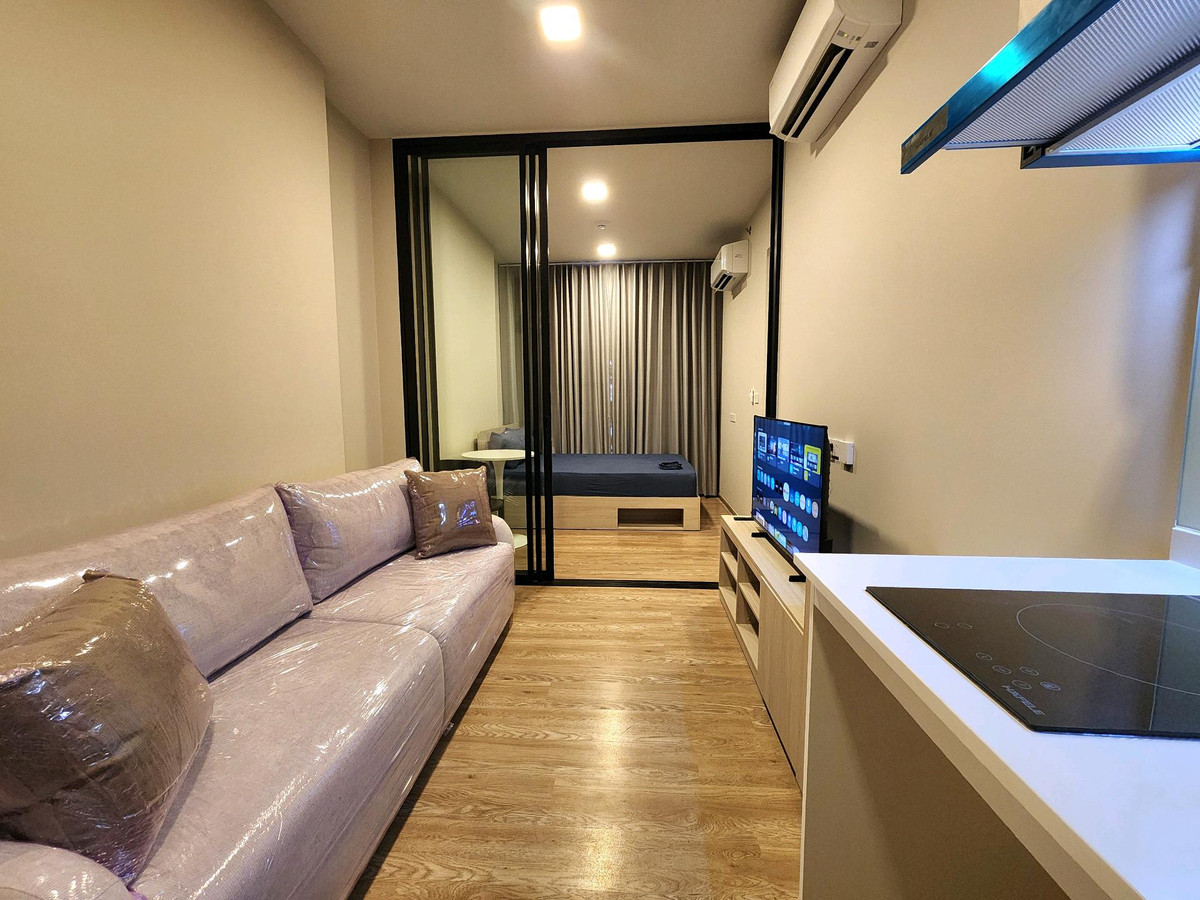 ให้เช่าคอนโดนนทบุรี บางใหญ่ บางบัวทอง : **ห้องไม่ว่างครับผม มีโซนแต่งตัว ตู้เสื้อผ้า 2 ตู้**ให้เช่า! ห้องใหม่ แปลนใหม่ (มือ 1) PLUM CONDO NEW WEST ติดเซ็นทรัล เวสต์เกต ทิศตะวันออก ไม่ร้อน