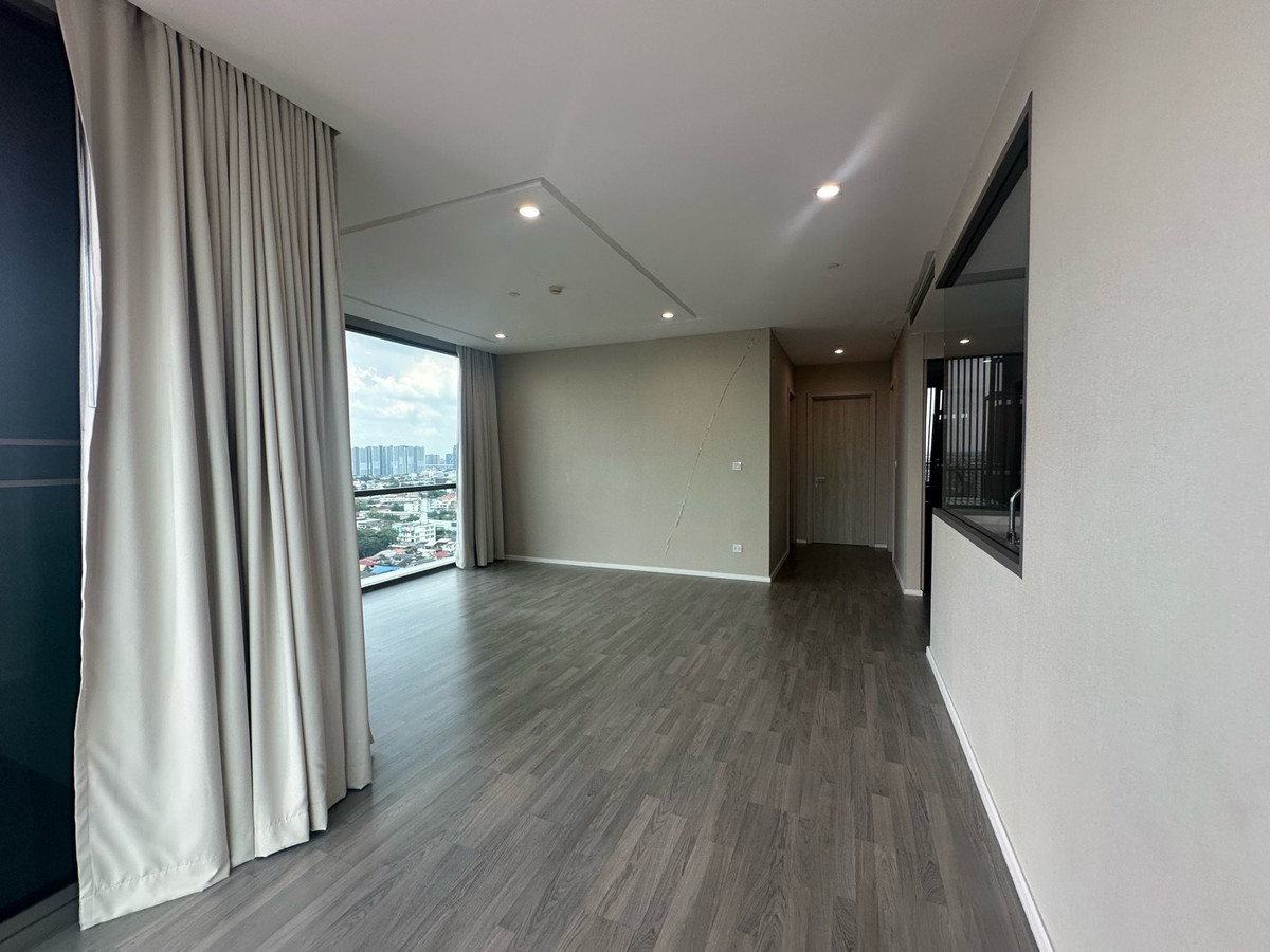 ขายคอนโดบางซื่อ วงศ์สว่าง เตาปูน : 333 ริเวอร์ไซด์ **ขายด่วน** 2 นอน ห้องมุม วิวแม่น้ำ ราคา 15.9 ล้านเท่านั้น🎉🎉