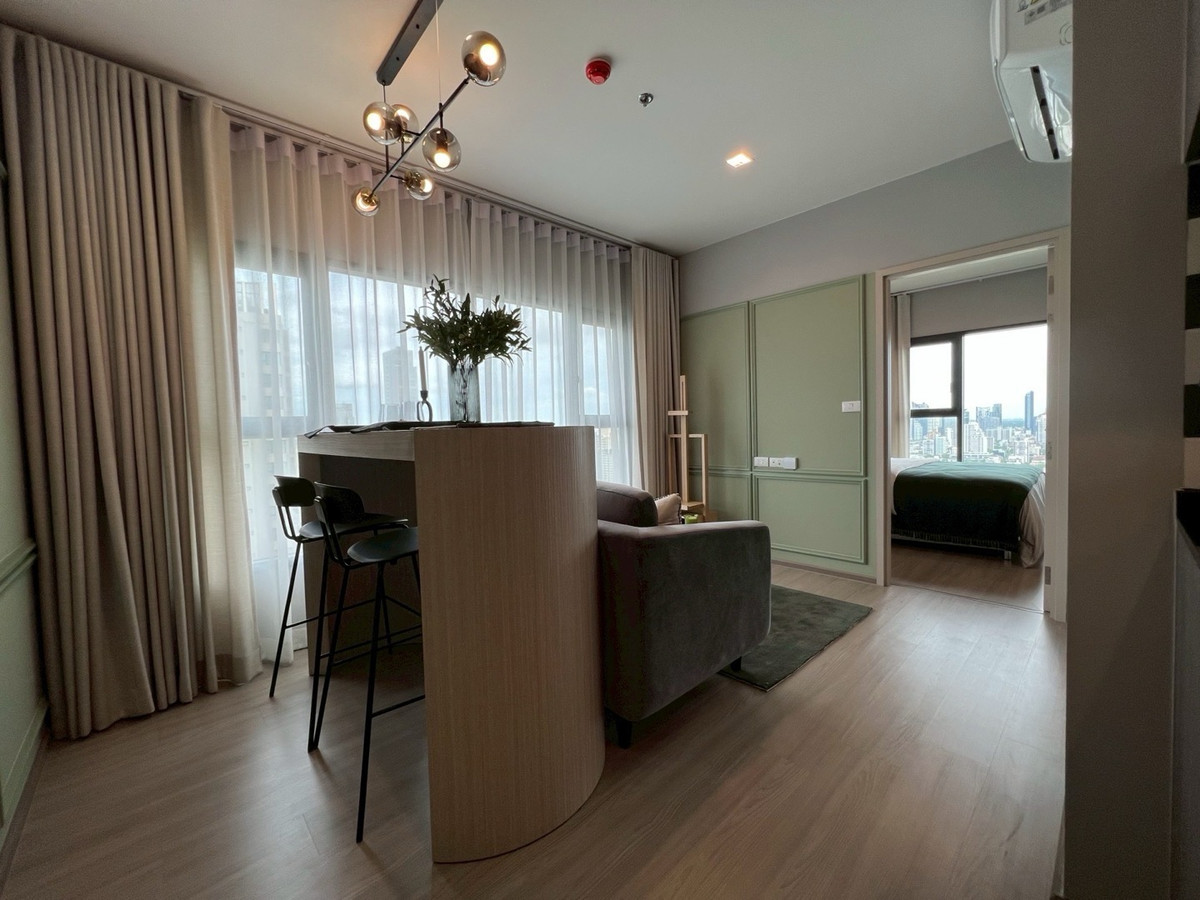 ให้เช่าคอนโดพระราม 9 เพชรบุรีตัดใหม่ RCA : 🌟ให้เช่า The Base เพชรบุรี-ทองหล่อ | 1 🛌 1 🛁 35 ตร.ม. แต่งครบพร้อมเข้าอยู่ 📲 095-9299924 (K.เบนซ์) 