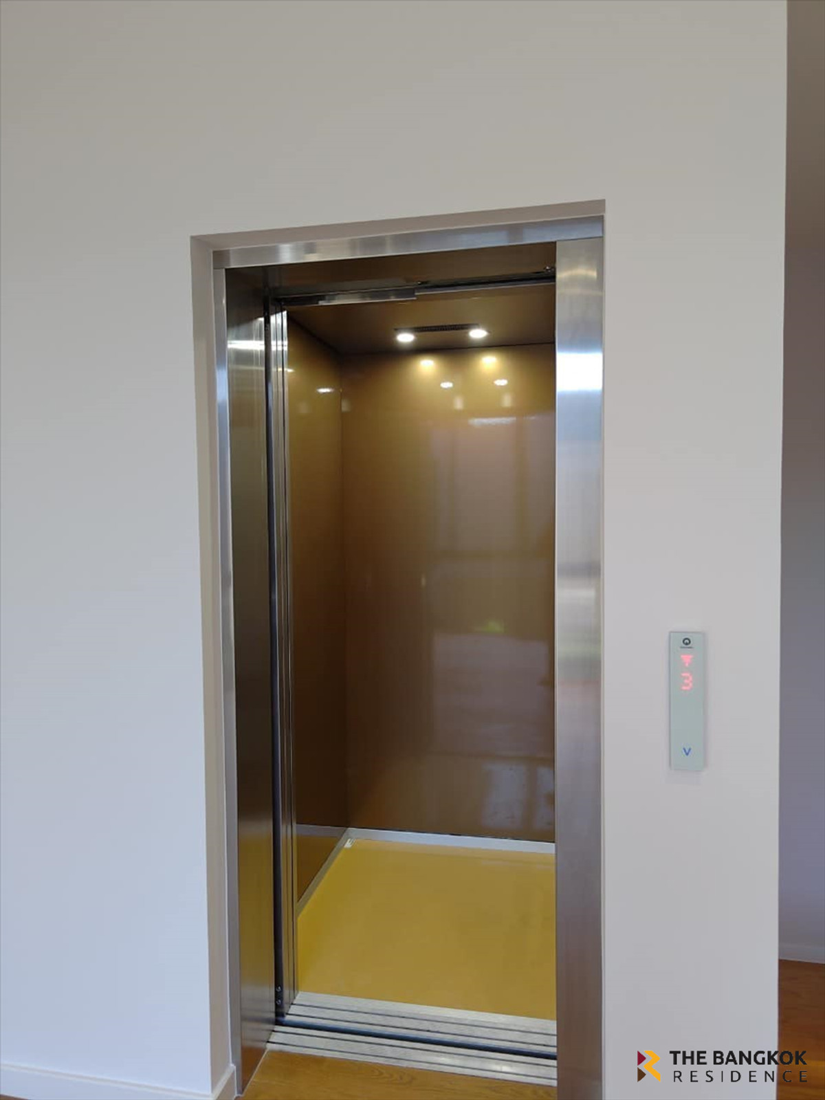 ขายบ้านพระราม 9 เพชรบุรีตัดใหม่ RCA : บูก้าน พระราม 9-เหม่งจ๋าย บ้านลักชัวรี 3 ชั้น มีลิฟต์ + สระว่ายน้ำส่วนตัว | Rare Unit เพียง 8 หลัง พร้อมอยู่