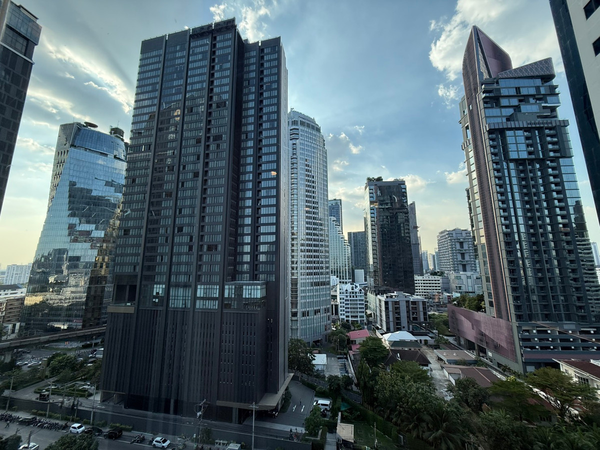 ให้เช่าคอนโดสุขุมวิท อโศก ทองหล่อ : 𝐂𝐮𝐥𝐭𝐮𝐫𝐞 𝐓𝐡𝐨𝐧𝐠𝐥𝐨𝐫 I 𝐚 𝐁𝐑𝐀𝐍𝐃 𝐍𝐄𝐖 𝟑𝟐 𝐬𝐪𝐦. I 30,000✨