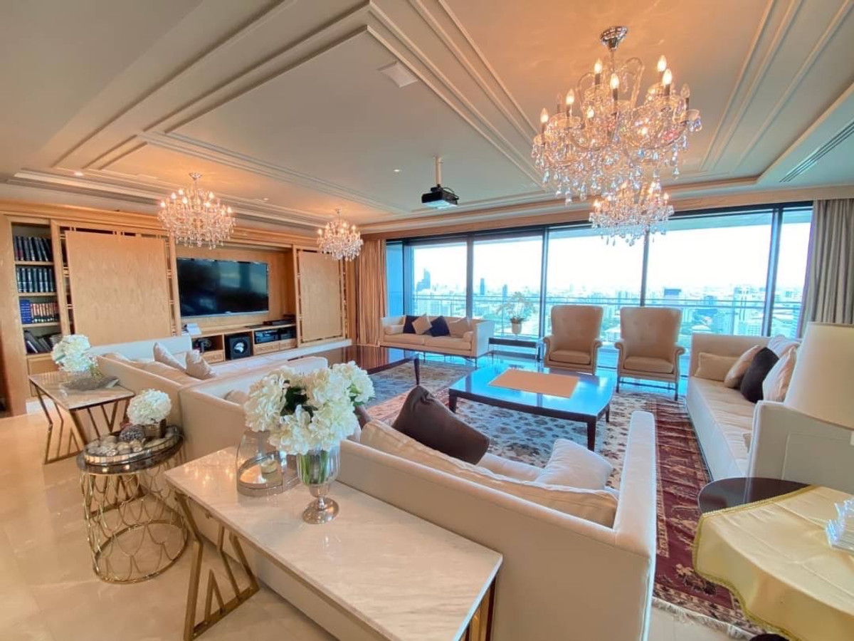 For RentCondoWitthayu, Chidlom, Langsuan, Ploenchit : The Residences at The St. Regis Bangkok - 3 Bedrooms for RENT