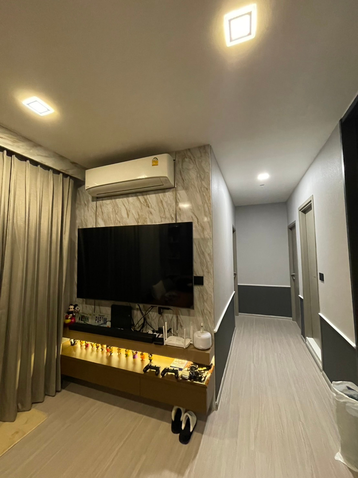 ขายคอนโดพระราม 9 เพชรบุรีตัดใหม่ RCA : Life Asoke Hype / 2 Bedrooms (FOR SALE), ไลฟ์ อโศก ไฮป์ / 2 ห้องนอน (ขาย) TARN124