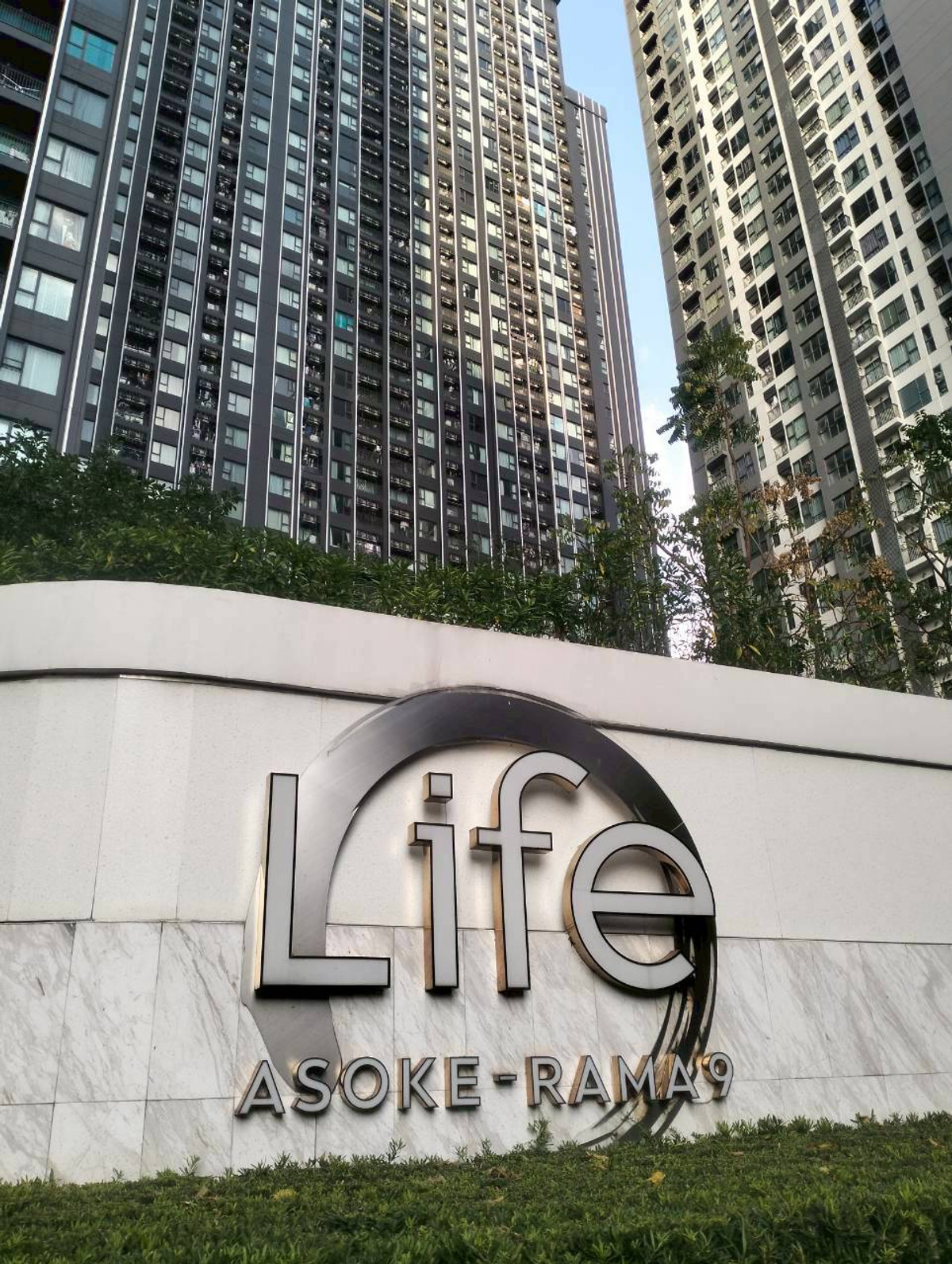 ให้เช่าคอนโดพระราม 9 เพชรบุรีตัดใหม่ RCA : ให้เช่าไลฟ์อโศกพระราม9 Life Asoke Rama 9